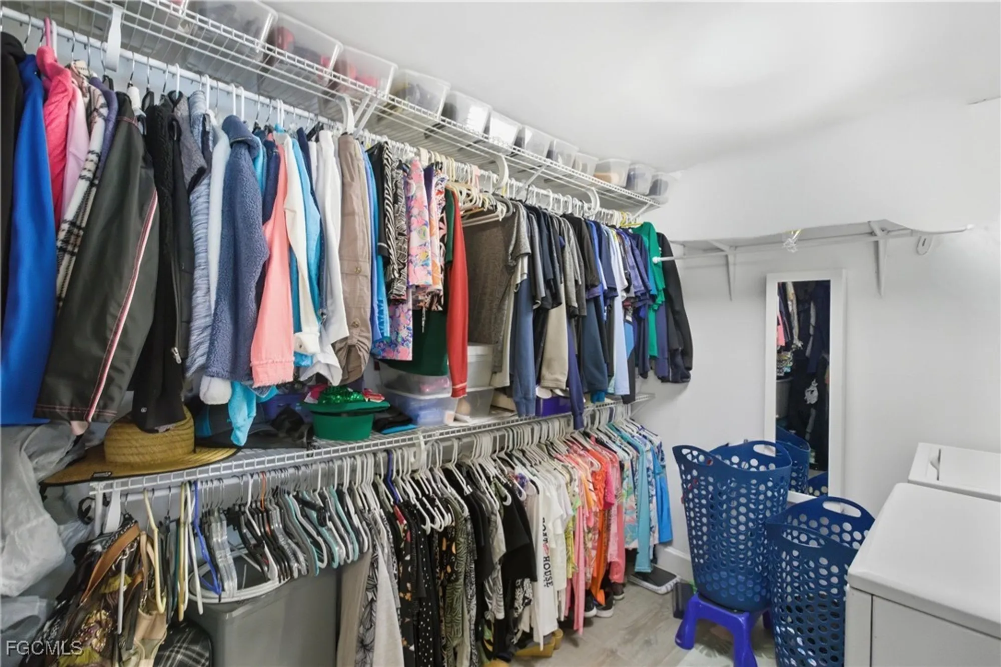 Property Slideshow image 18 of 48 | 5517 sir walter way, North Fort Myers, FL, 33917