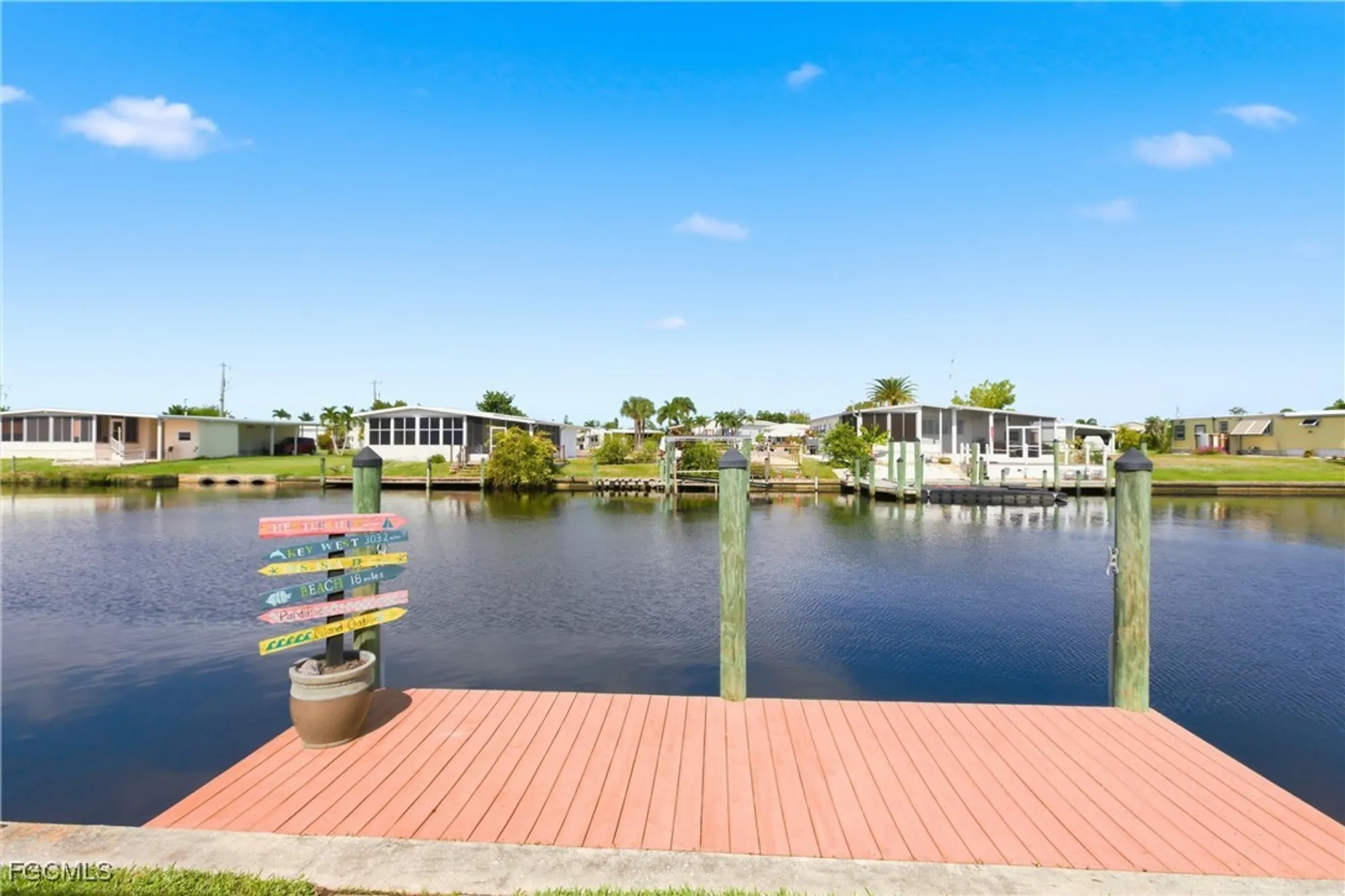Property Slideshow image 34 of 48 | 5517 sir walter way, North Fort Myers, FL, 33917