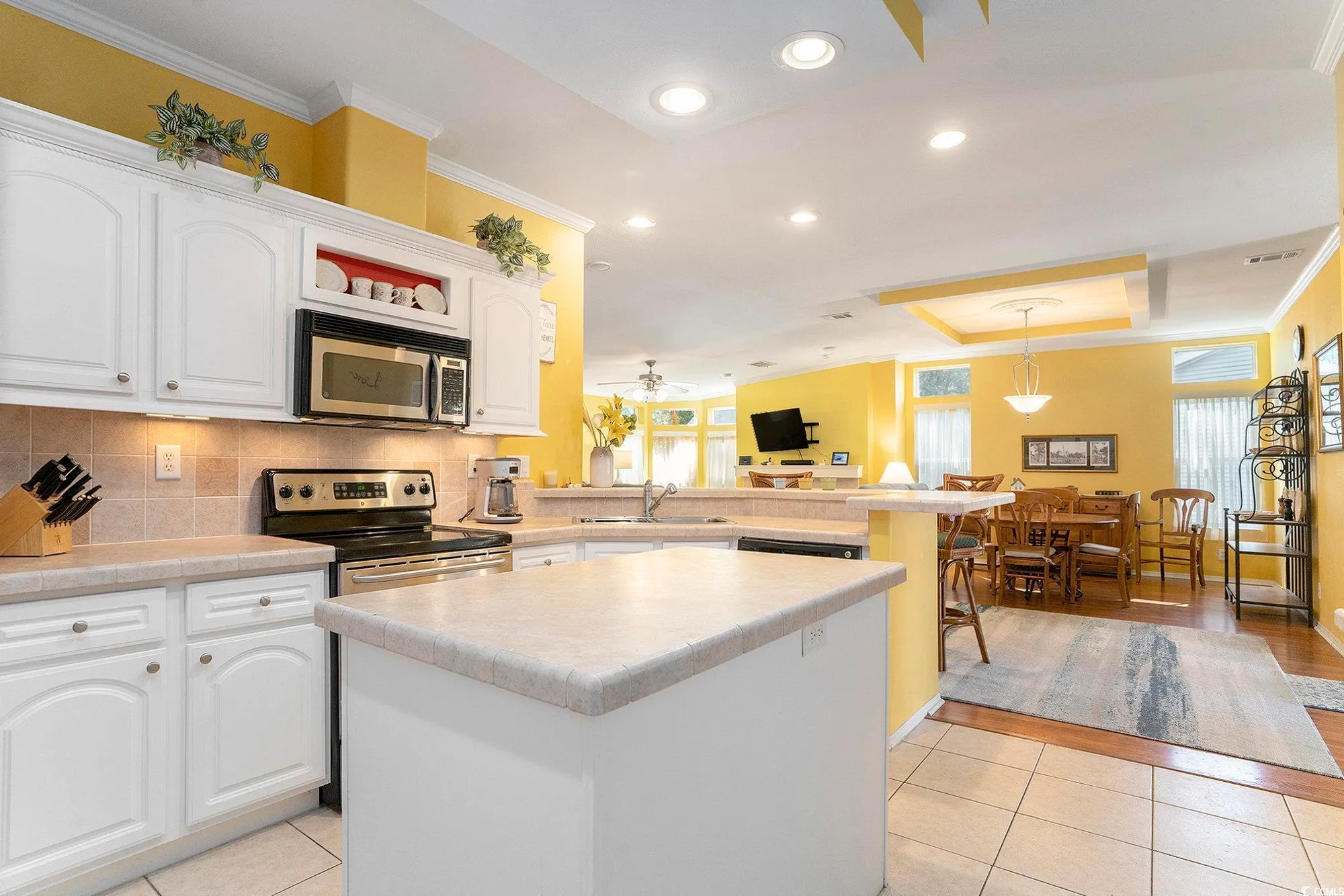 Property Slideshow image 11 of 31 | 253 wellspring dr, Conway, SC, 29526