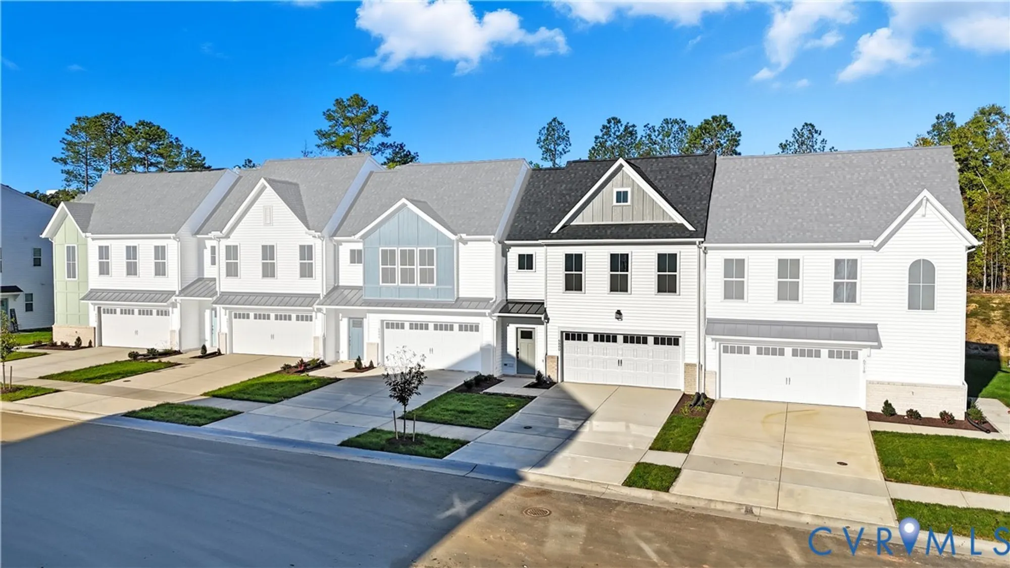 Property Slideshow image 5 of 20 | 6800 oasis breeze ln, Midlothian, VA, 23112