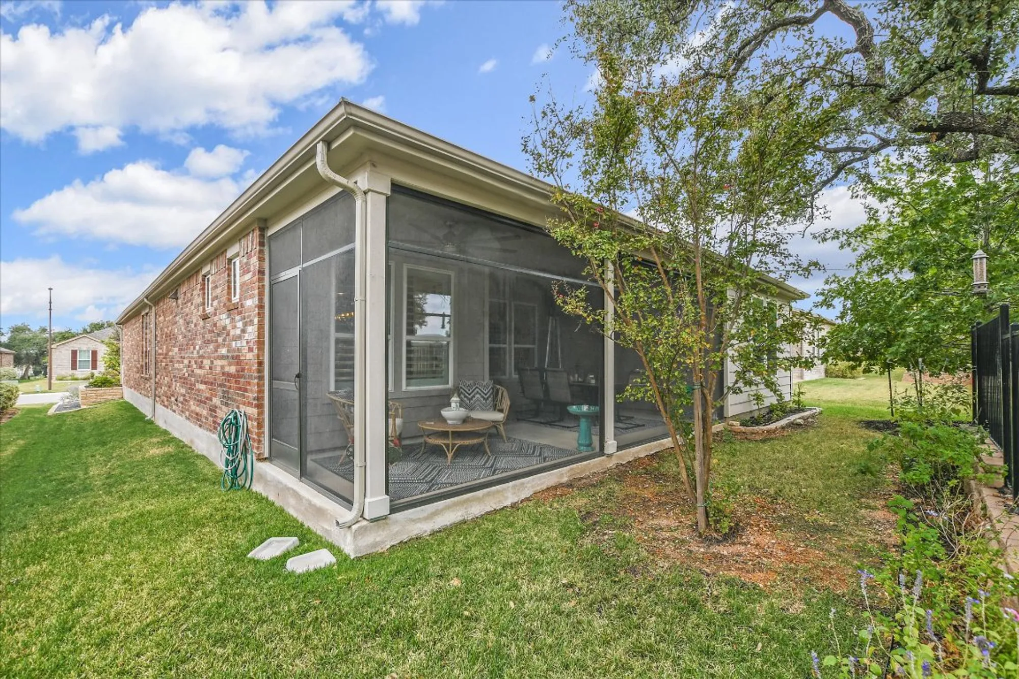 Property Slideshow image 29 of 30 | 107 lafayette st, Georgetown, TX, 78633