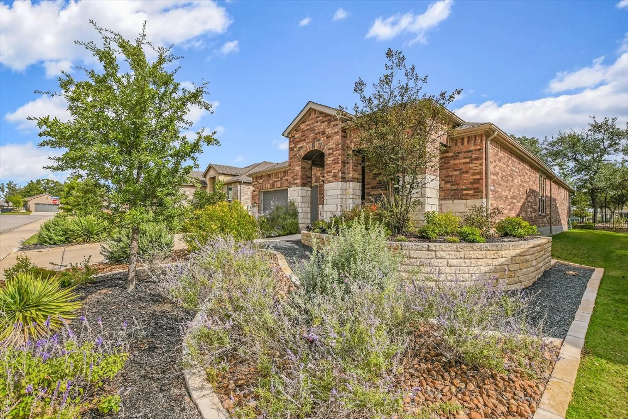 Property Slideshow image 4 of 30 | 107 lafayette st, Georgetown, TX, 78633