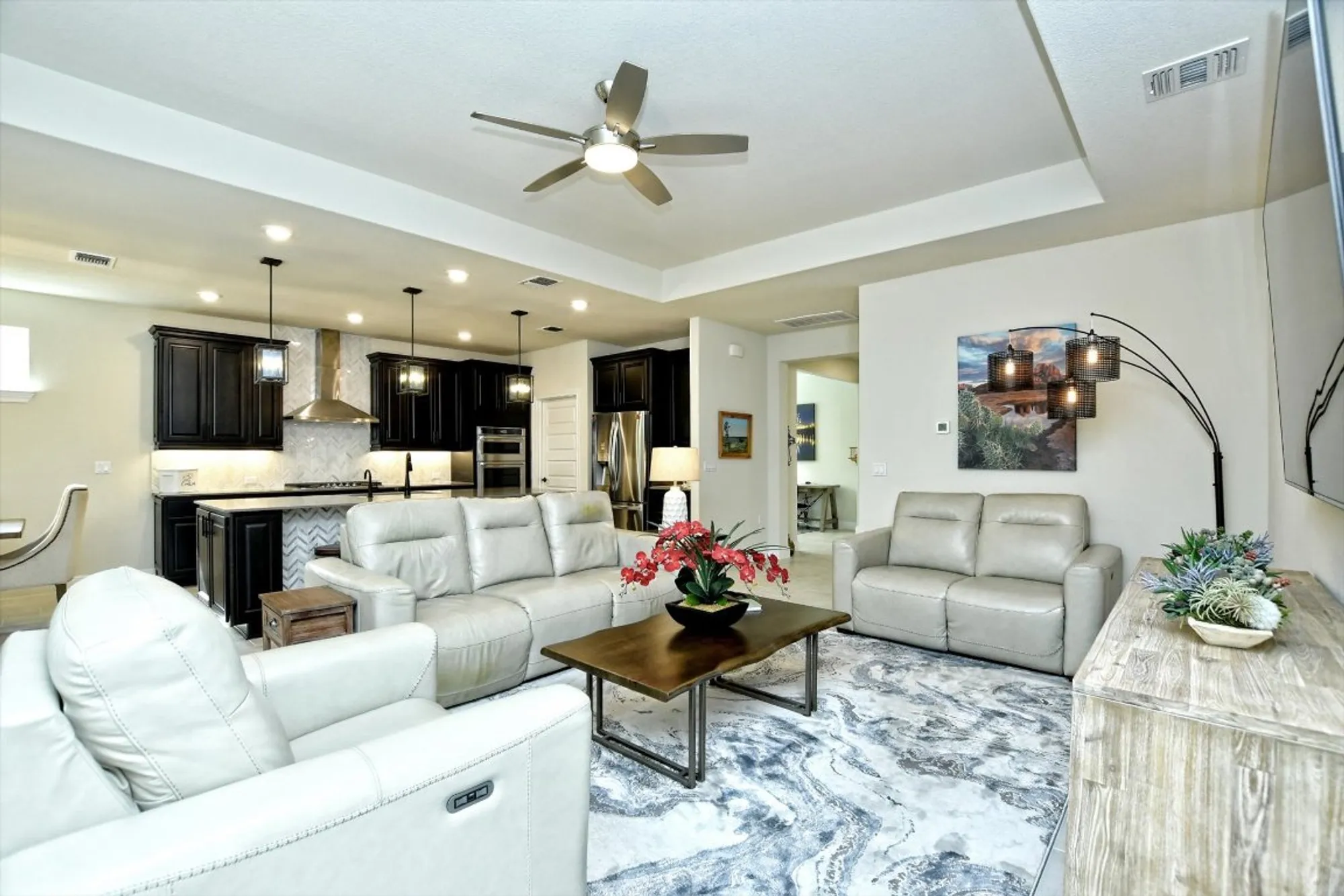 Property Slideshow image 9 of 30 | 107 lafayette st, Georgetown, TX, 78633