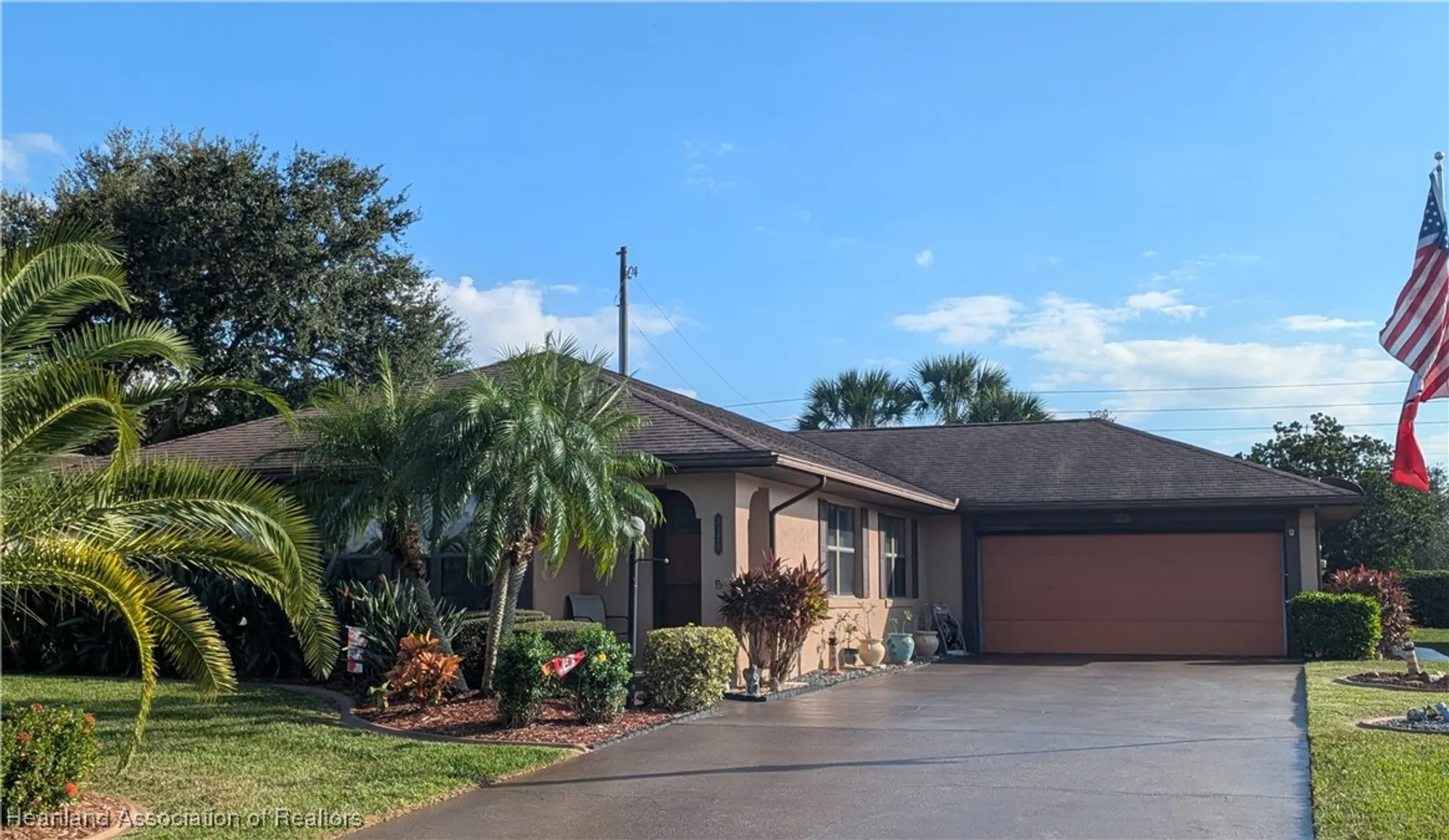 Property Slideshow image 1 of 33 | 3120 waterwood dr, Sebring, FL, 33872
