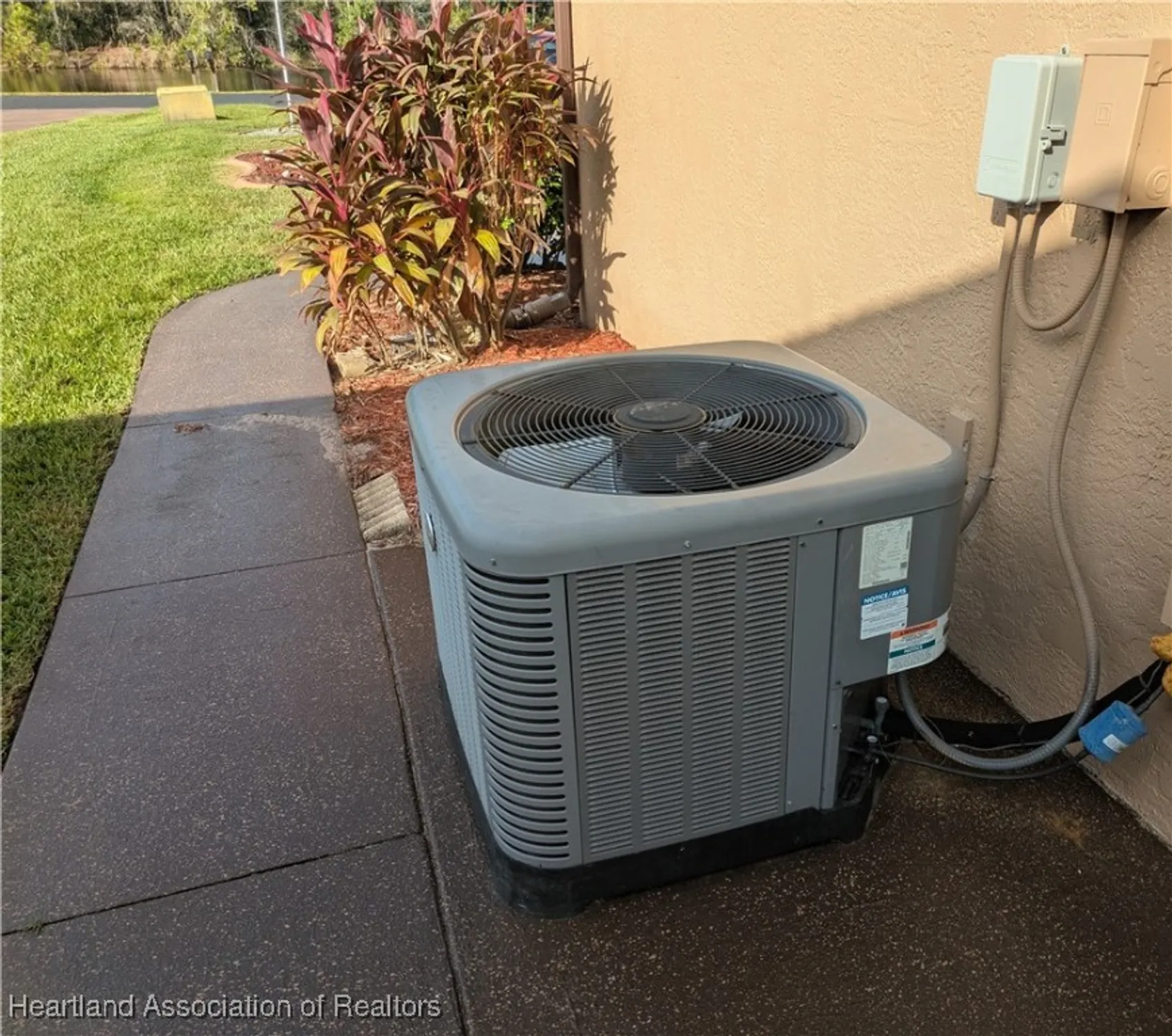 Property Slideshow image 29 of 33 | 3120 waterwood dr, Sebring, FL, 33872