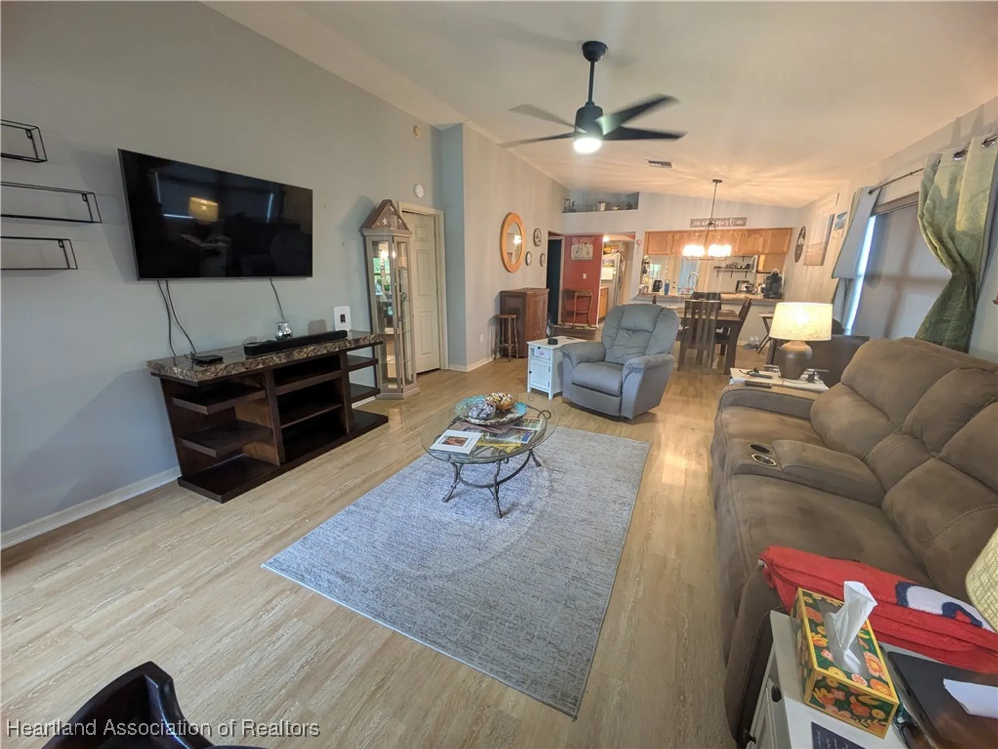 Property Slideshow image 8 of 33 | 3120 waterwood dr, Sebring, FL, 33872