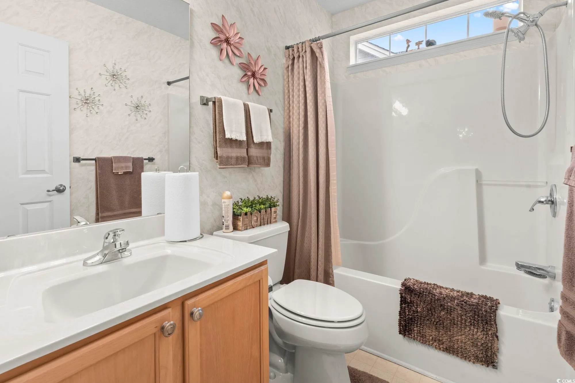 Property Slideshow image 10 of 39 | 206 glenwood dr, Conway, SC, 29526