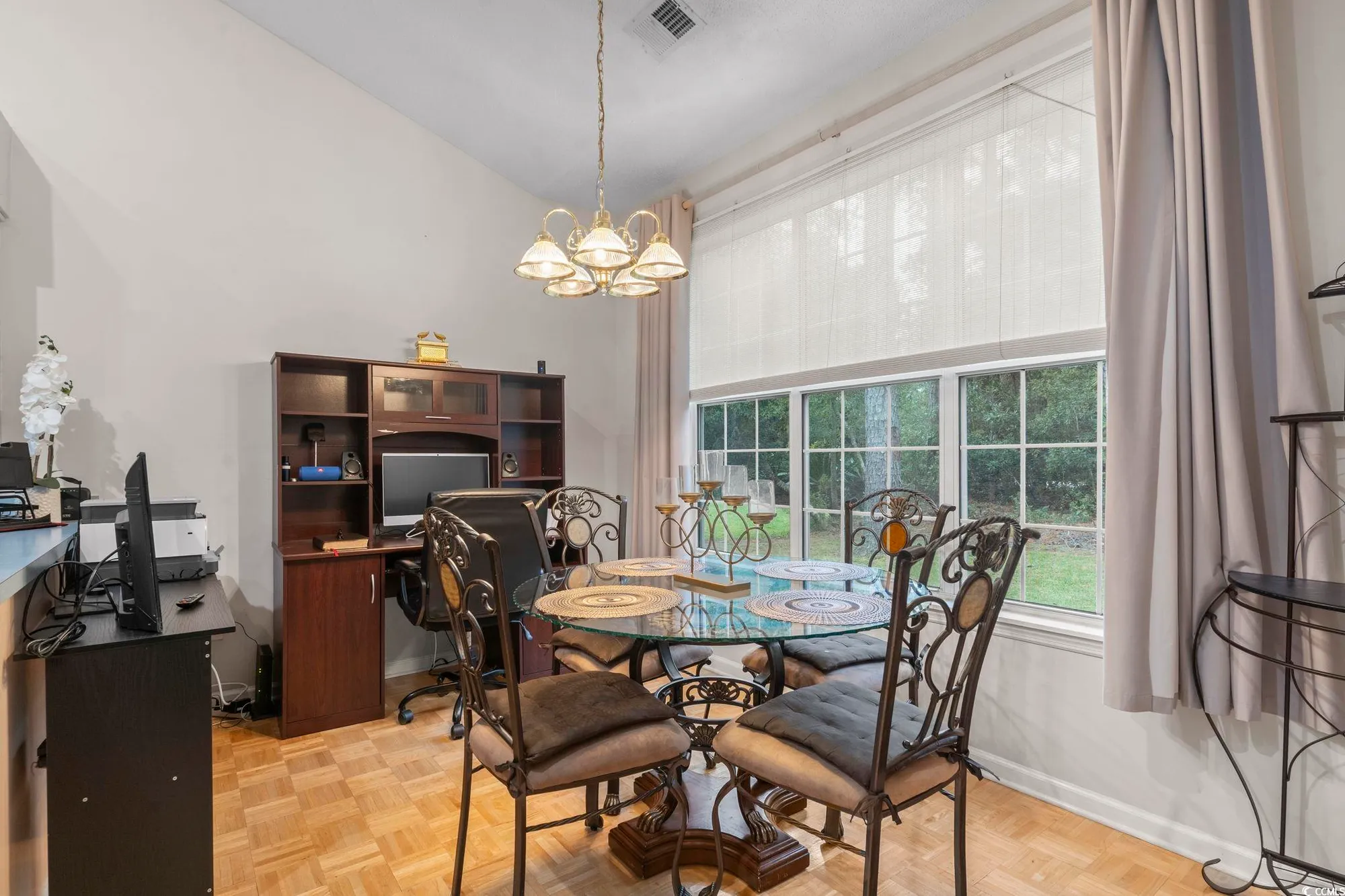 Property Slideshow image 24 of 39 | 206 glenwood dr, Conway, SC, 29526