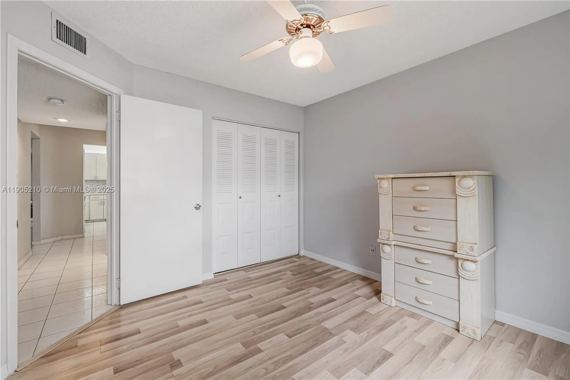 Property Slideshow image 21 of 35 | 6698 10th ave 218, Lake Worth, FL, 33467