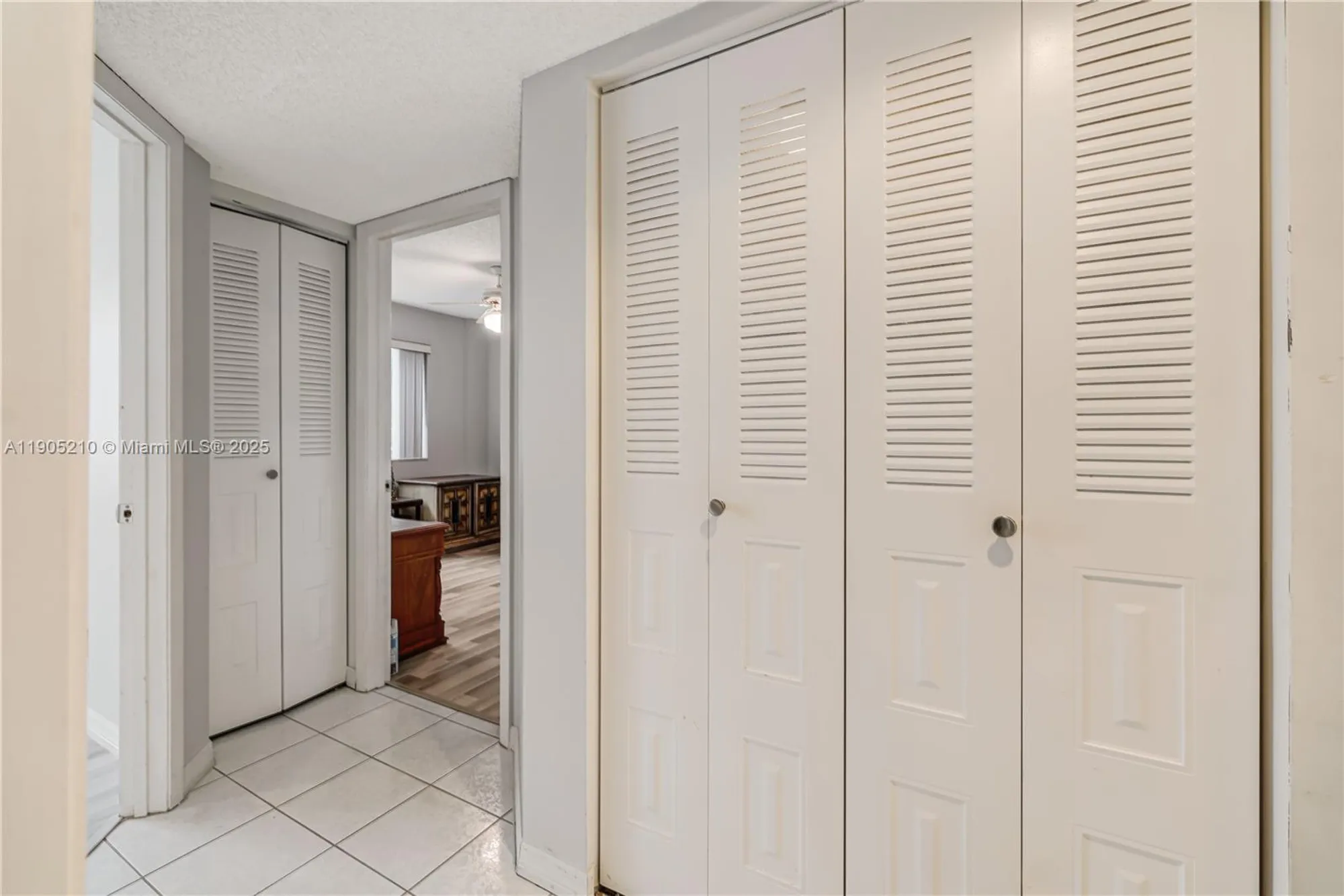 Property Slideshow image 23 of 35 | 6698 10th ave 218, Lake Worth, FL, 33467