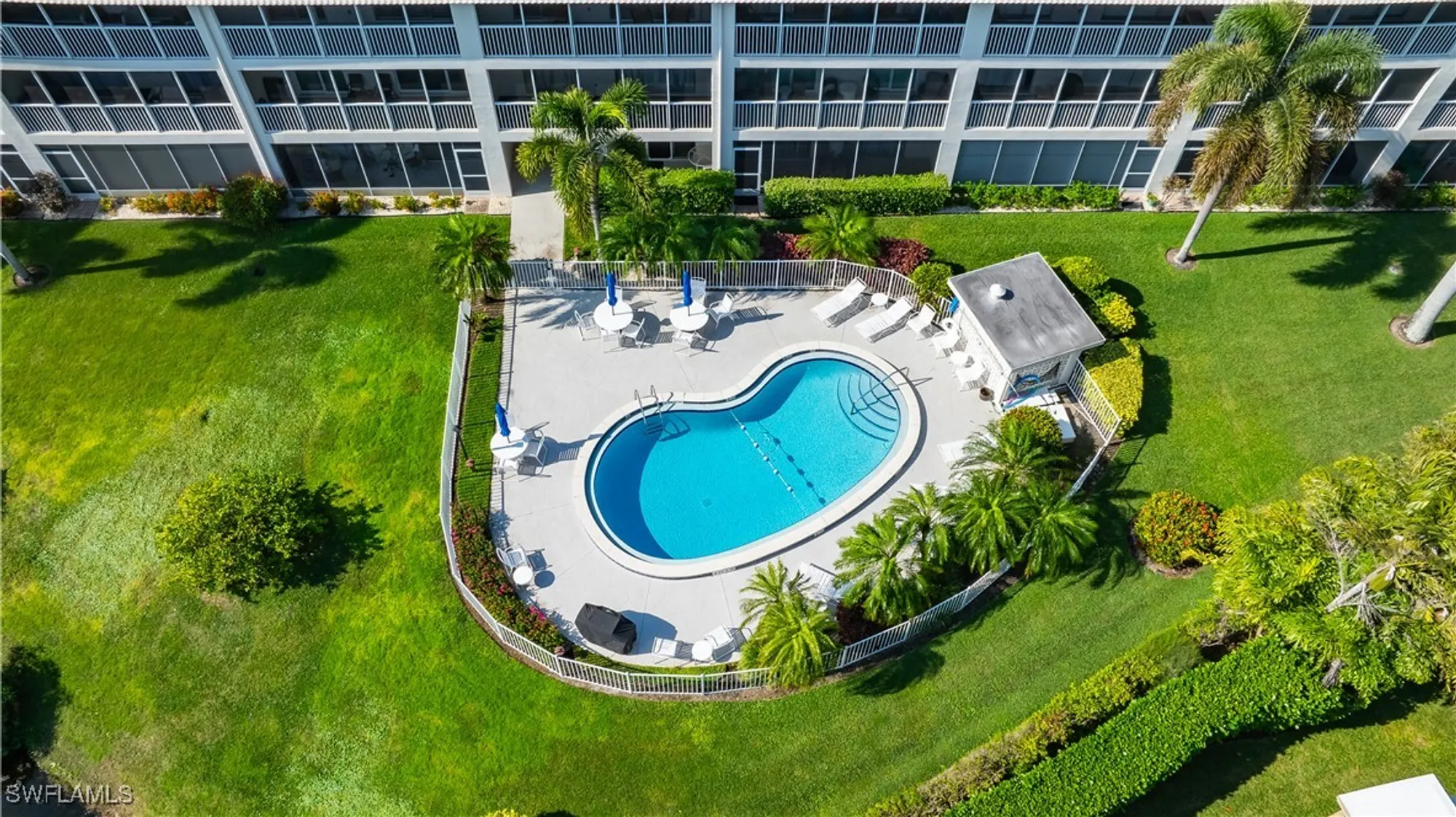 Property Slideshow image 15 of 15 | 3150 binnacle dr 2f, Naples, FL, 34103