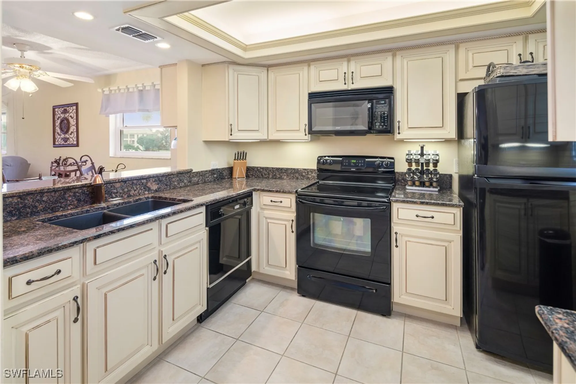 Property Slideshow image 4 of 15 | 3150 binnacle dr 2f, Naples, FL, 34103