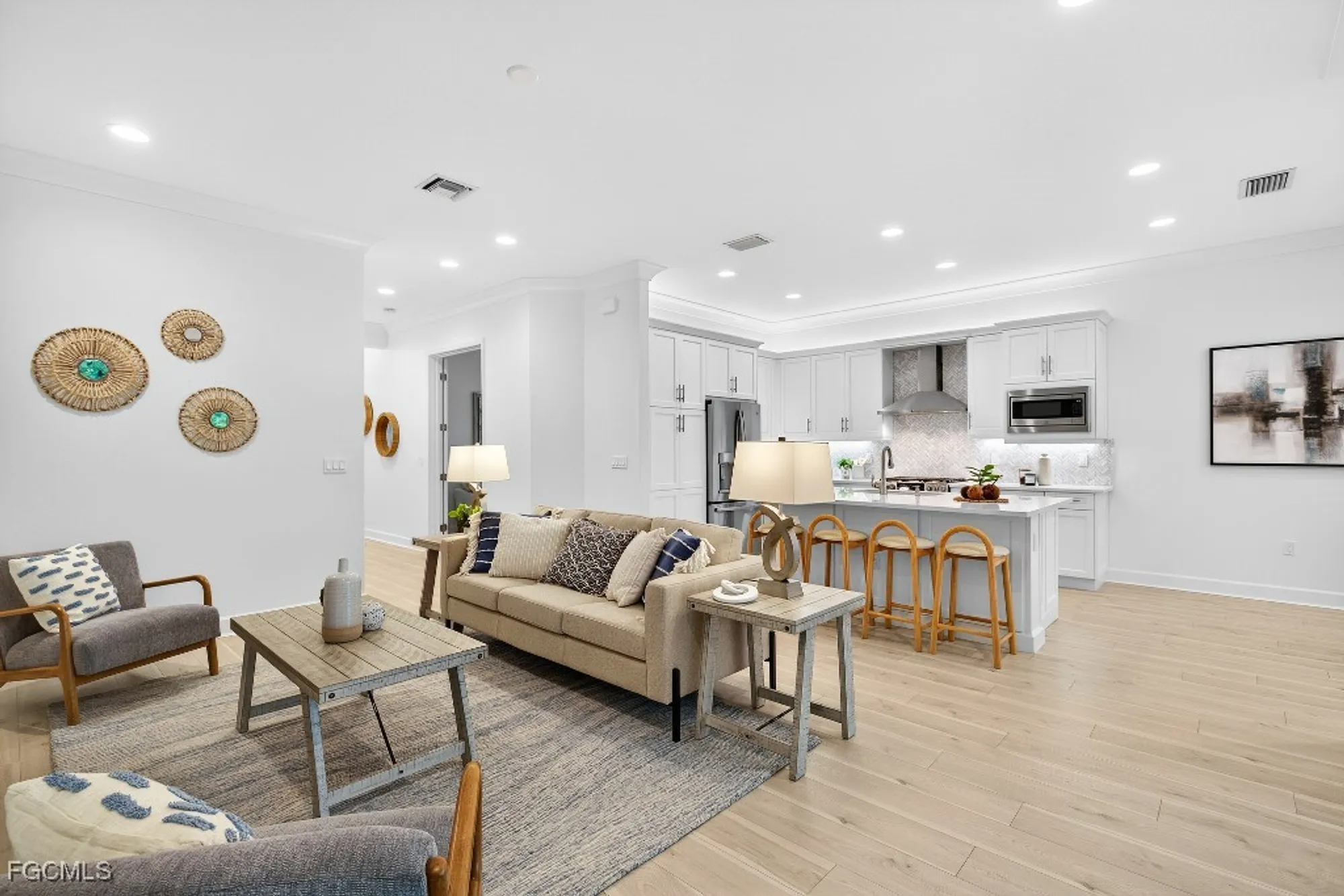 Property Slideshow image 3 of 15 | 11323 jacaranda dr, Naples, FL, 34120