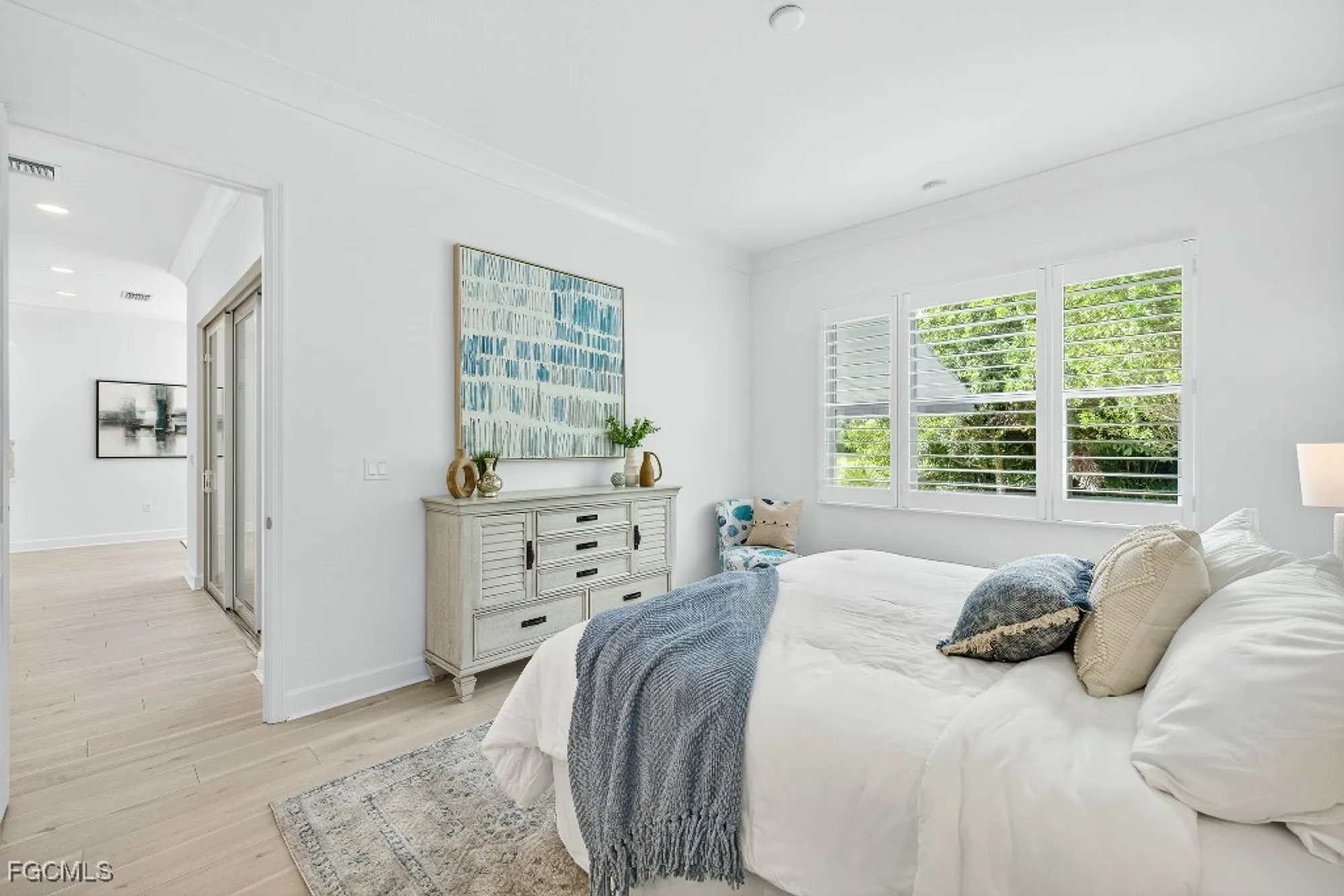 Property Slideshow image 7 of 15 | 11323 jacaranda dr, Naples, FL, 34120