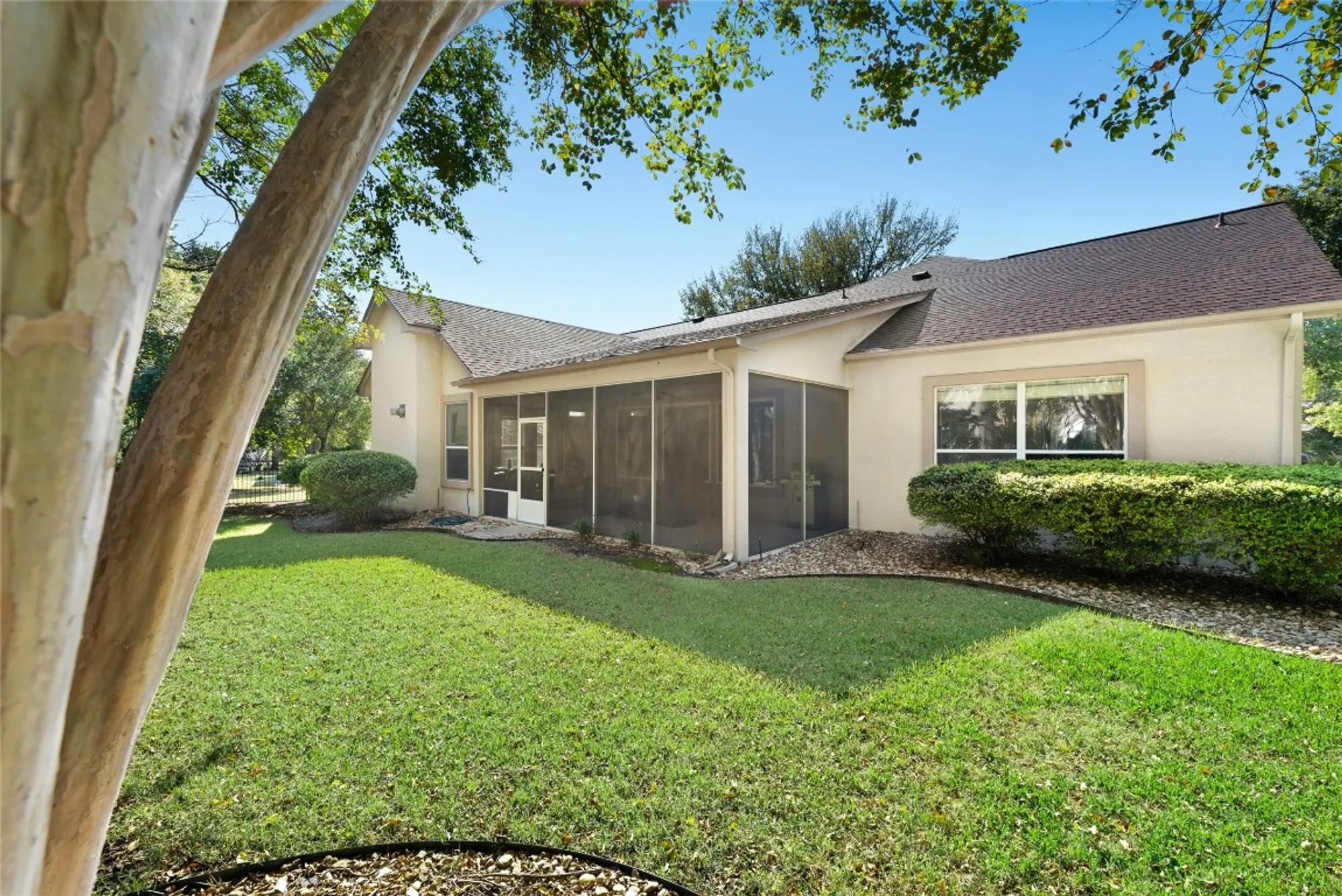 Property Slideshow image 35 of 35 | 106 waterlily ln, Georgetown, TX, 78633