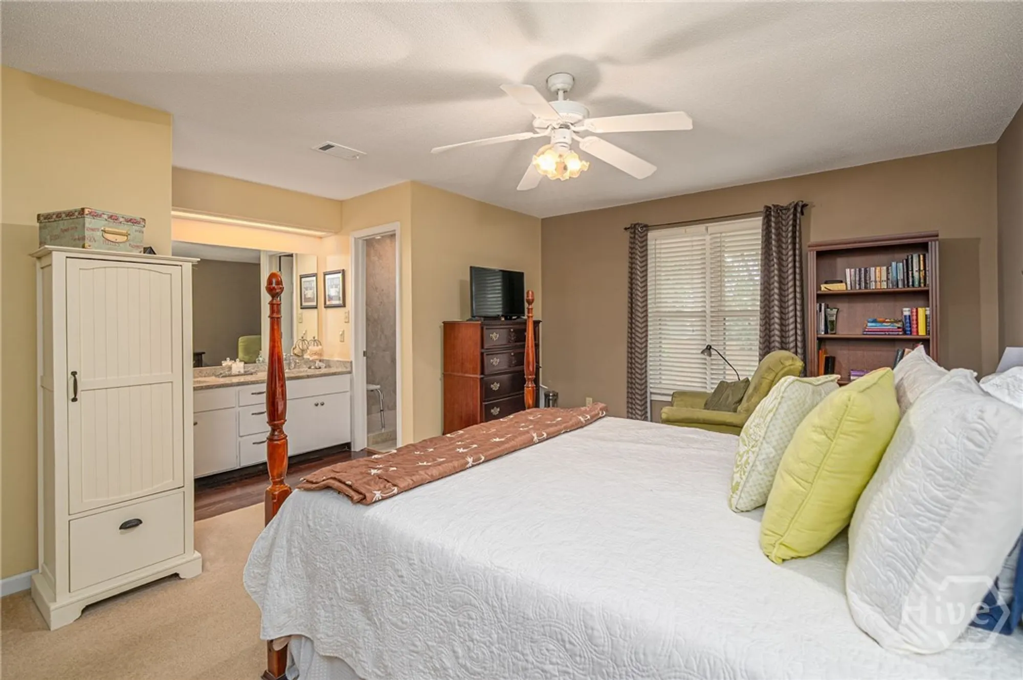 Property Slideshow image 17 of 26 | 11 lanyard ct, Savannah, GA, 31411