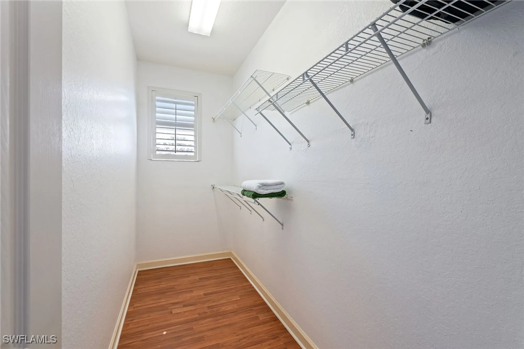 Property Slideshow image 15 of 25 | , Naples, FL, 34113