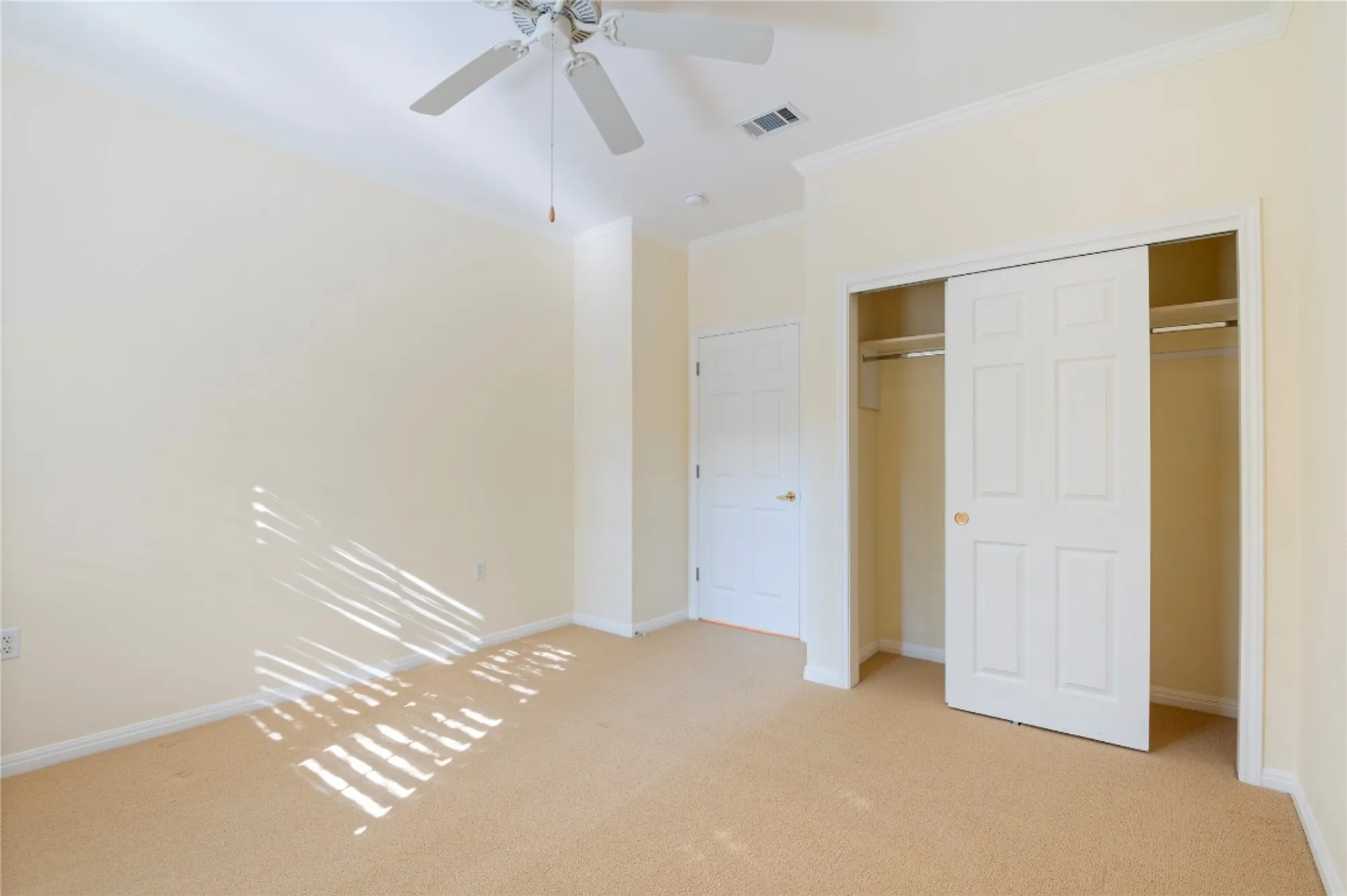 Property Slideshow image 18 of 30 | 115 longhorn trl, Georgetown, TX, 78633