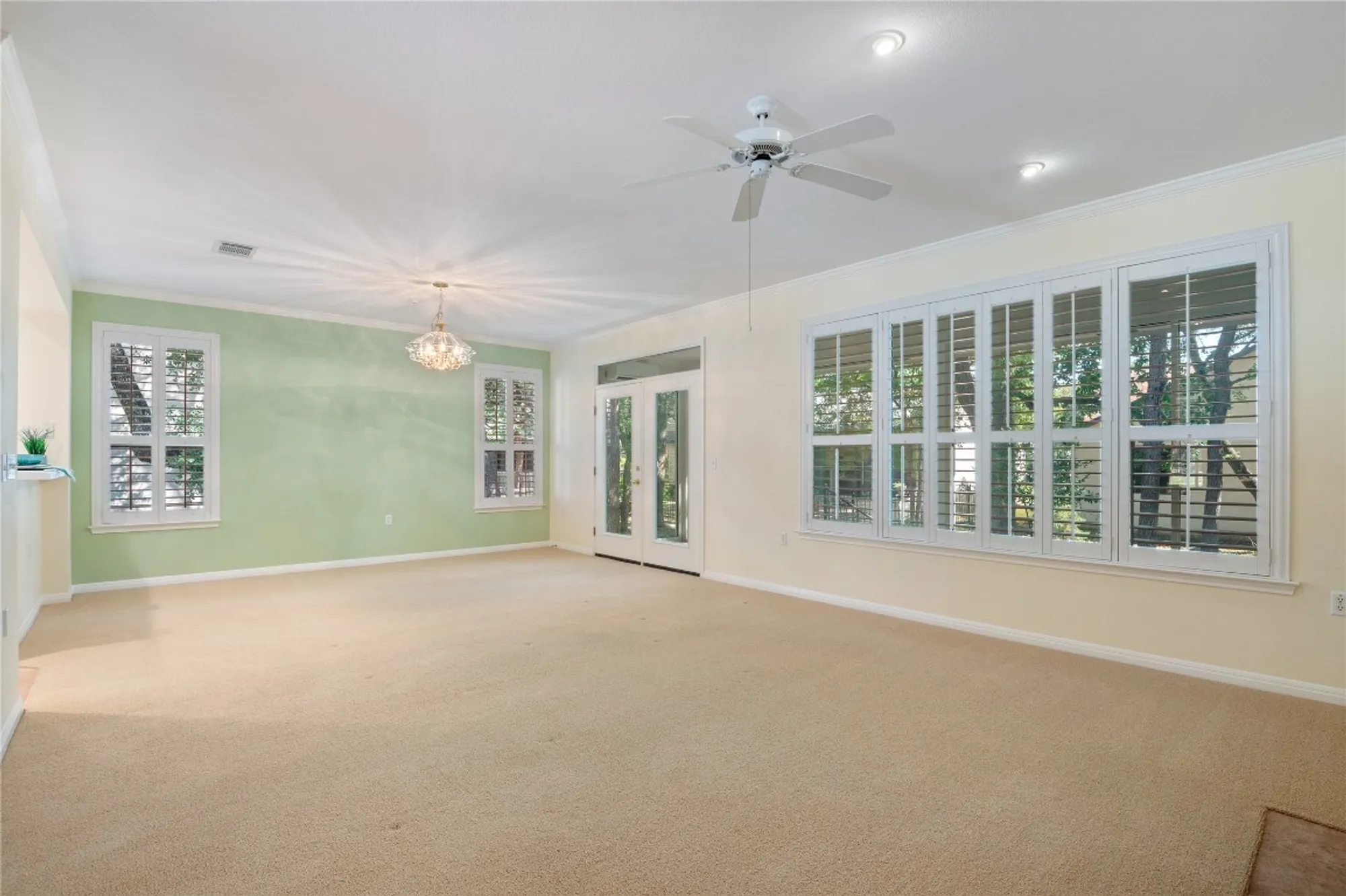 Property Slideshow image 12 of 30 | 115 longhorn trl, Georgetown, TX, 78633