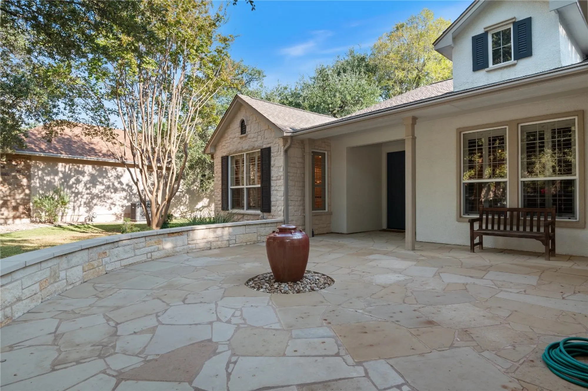 Property Slideshow image 3 of 30 | 115 longhorn trl, Georgetown, TX, 78633