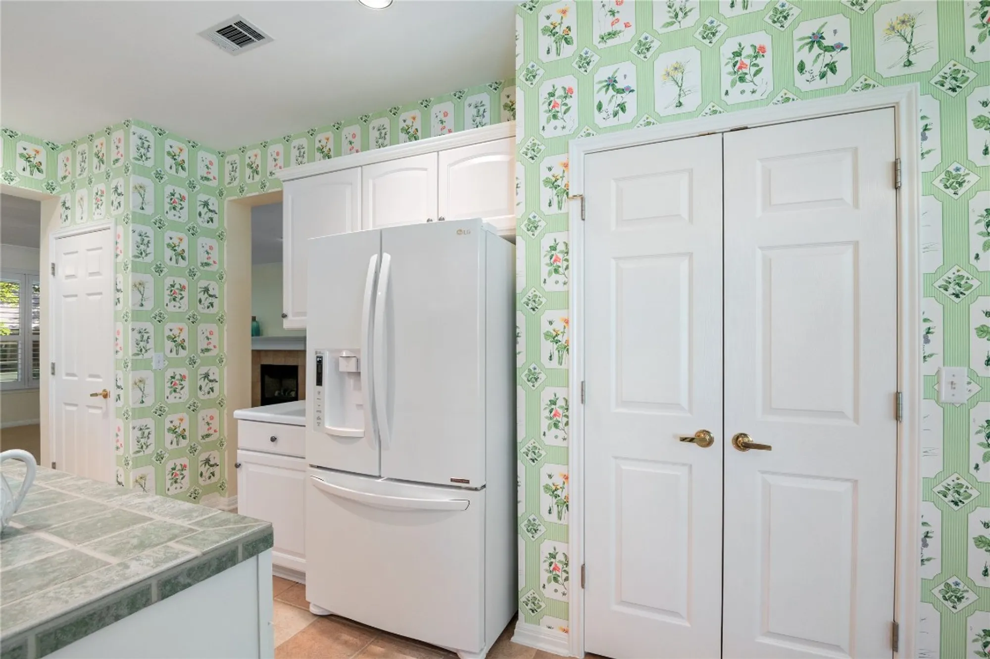 Property Slideshow image 7 of 30 | 115 longhorn trl, Georgetown, TX, 78633