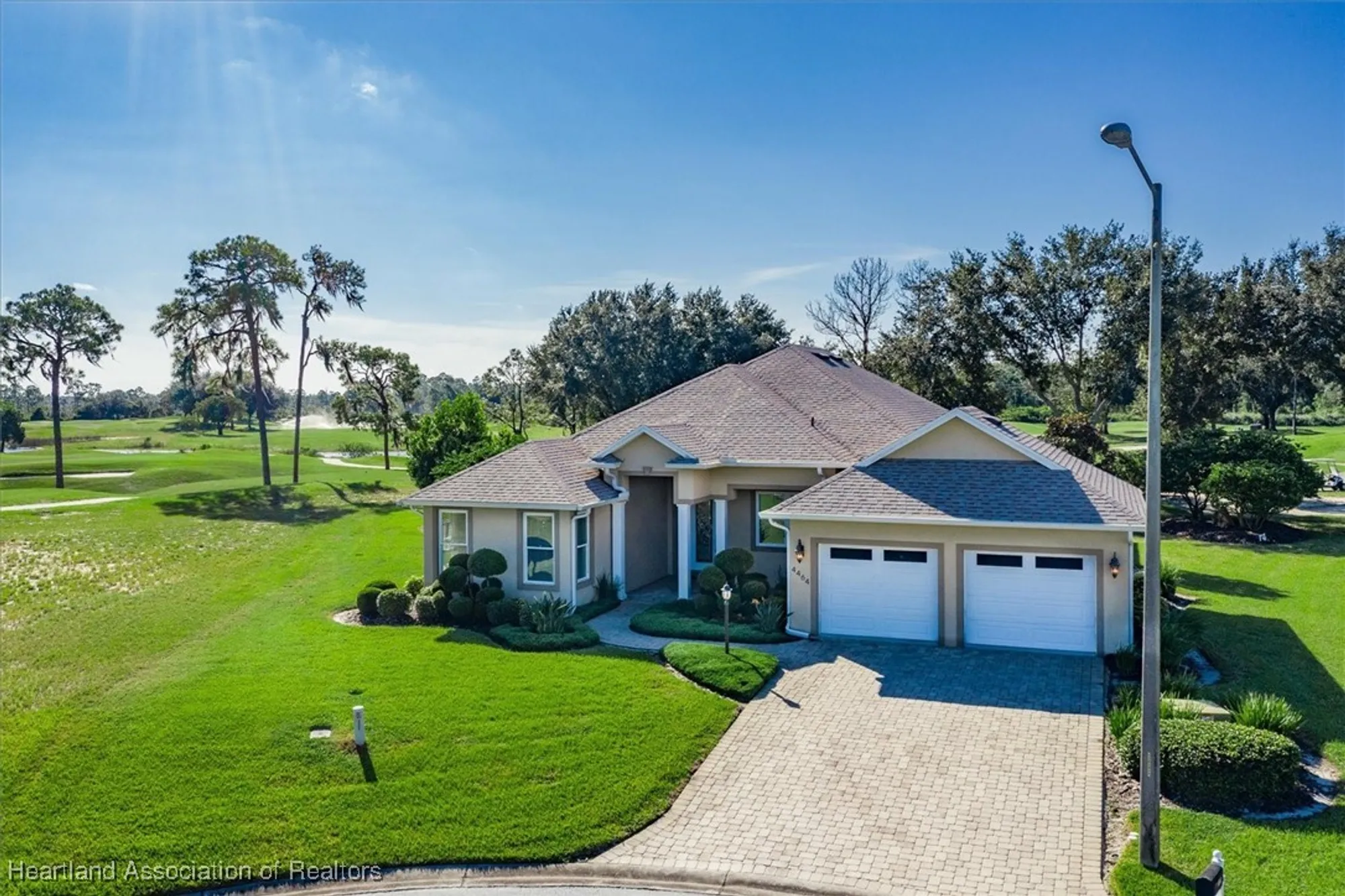 Property Slideshow image 1 of 50 | 4464 toussant dr, Avon Park, FL, 33825