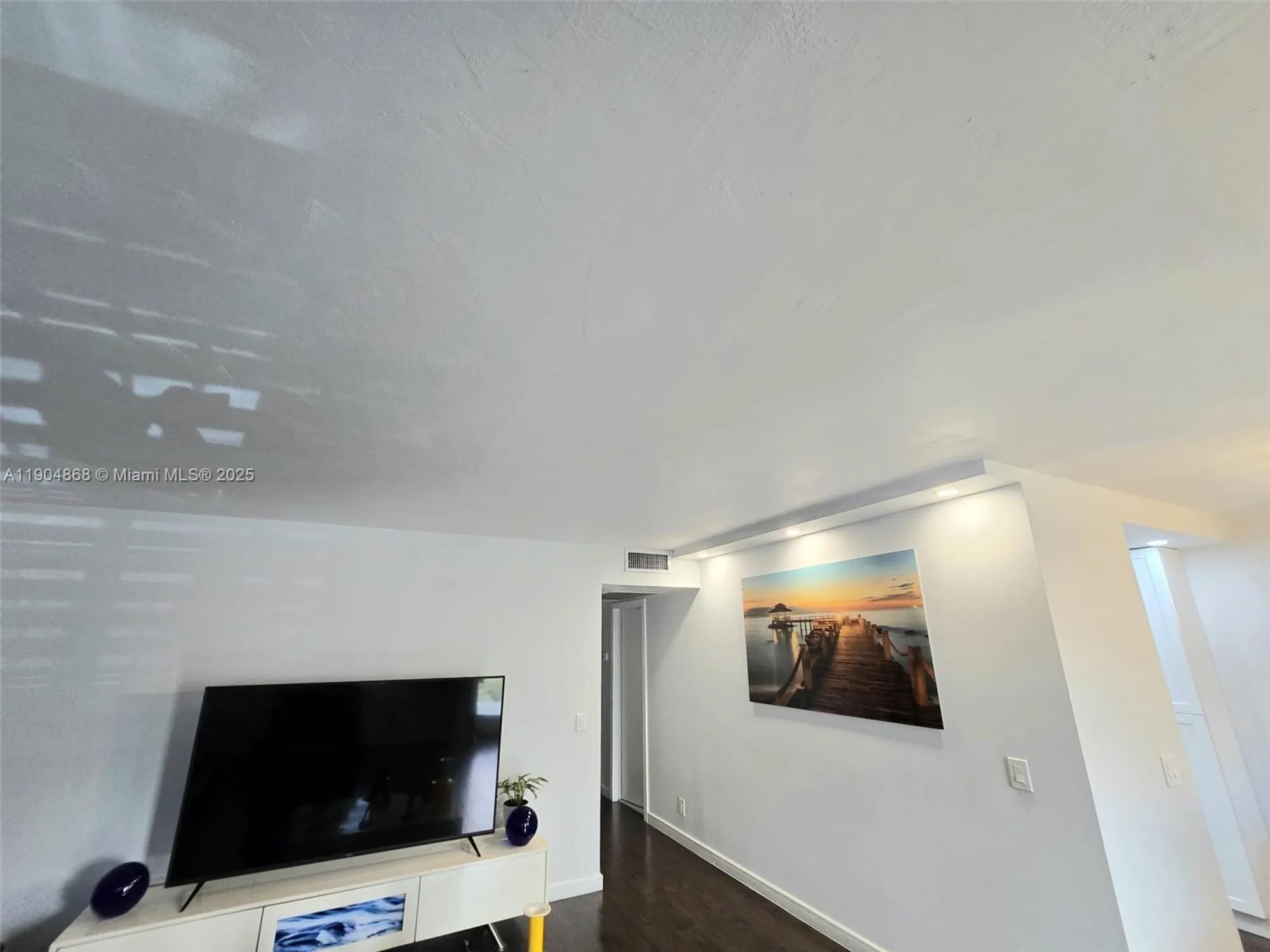 Property Slideshow image 13 of 39 | 1401 sw 135th ter h213, Pembroke Pines, FL, 33027