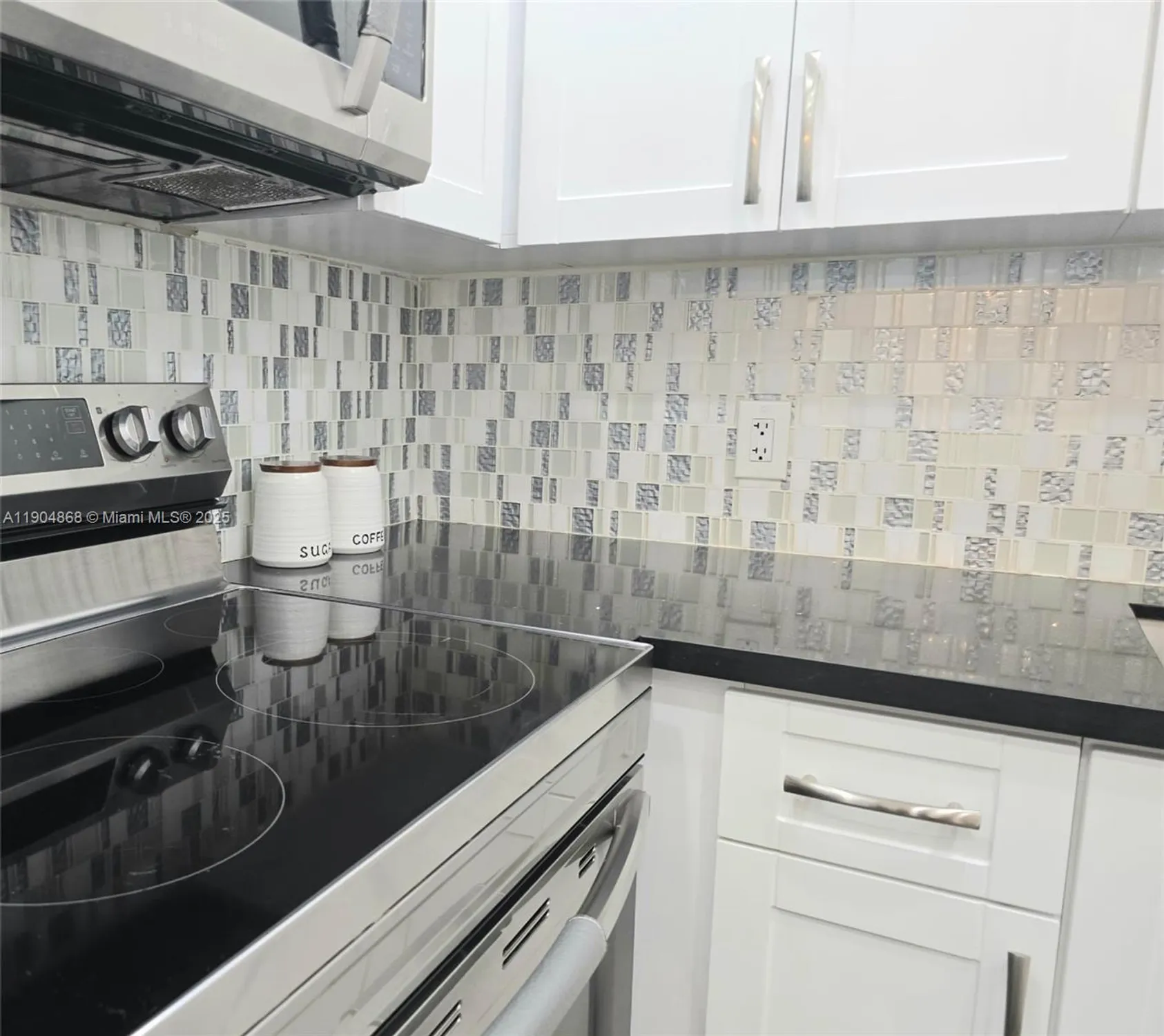 Property Slideshow image 6 of 39 | 1401 sw 135th ter h213, Pembroke Pines, FL, 33027