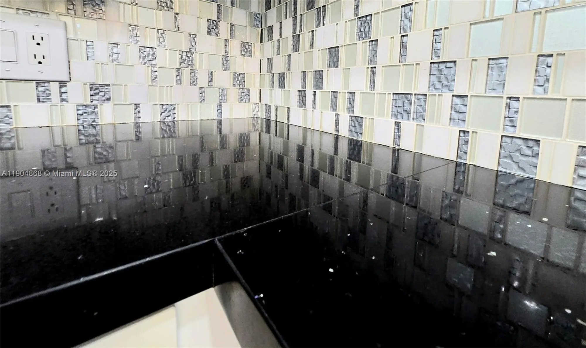 Property Slideshow image 7 of 39 | 1401 sw 135th ter h213, Pembroke Pines, FL, 33027