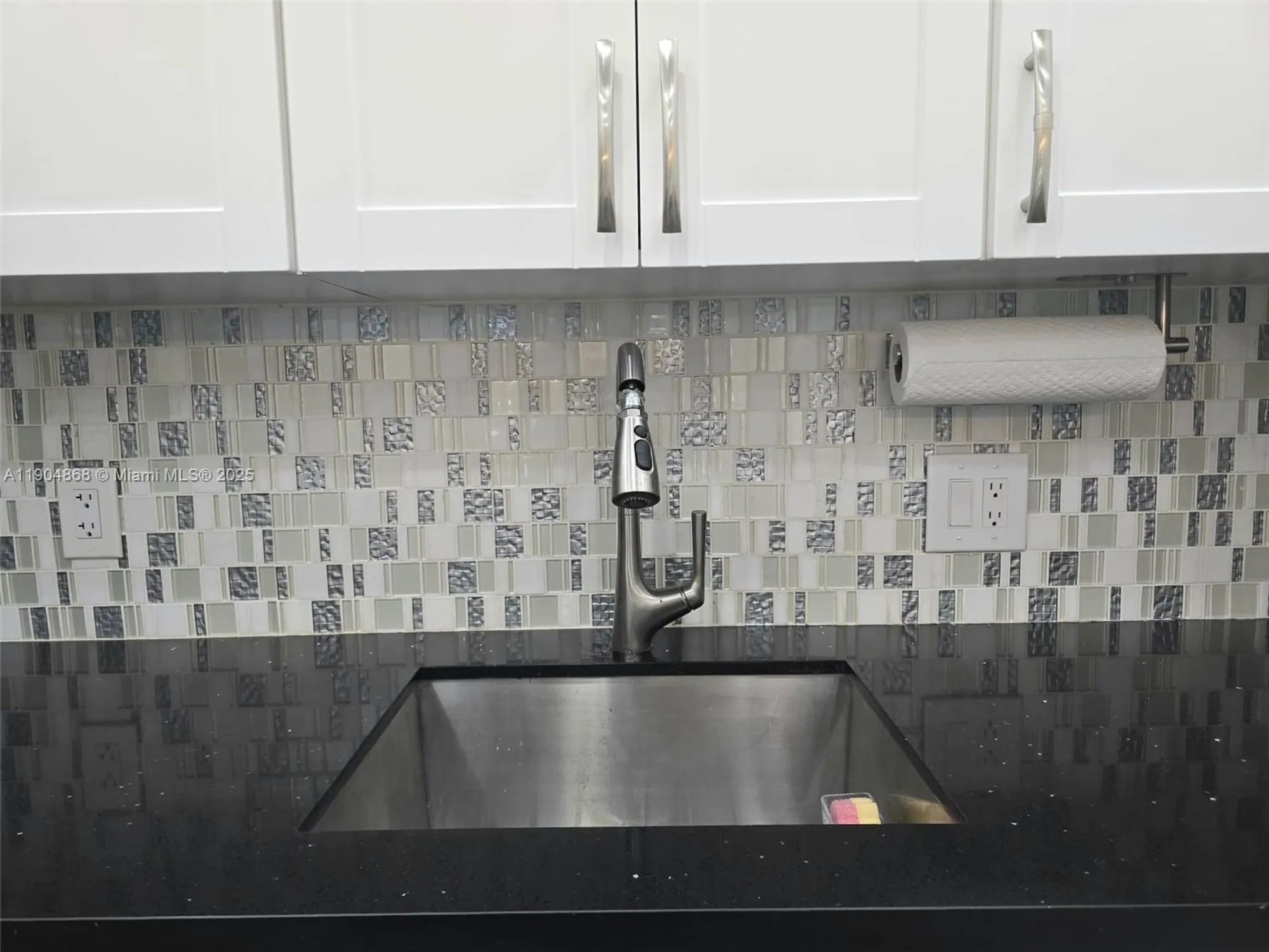 Property Slideshow image 9 of 39 | 1401 sw 135th ter h213, Pembroke Pines, FL, 33027