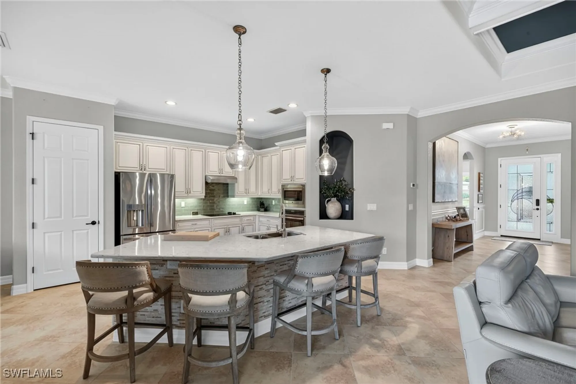 Property Slideshow image 13 of 49 | 9352 vercelli ct, Naples, FL, 34113