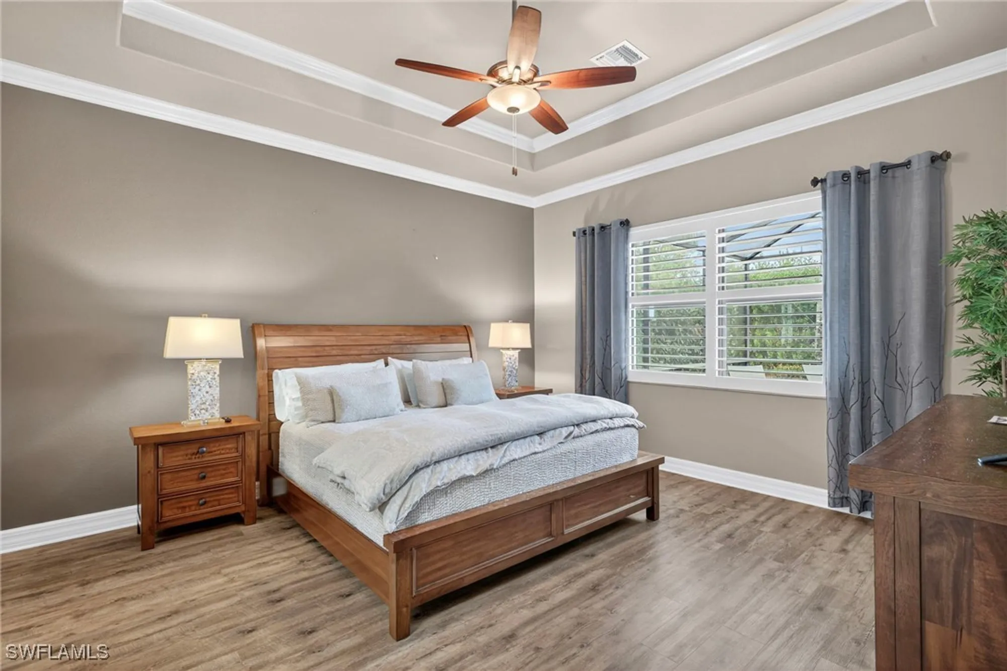 Property Slideshow image 21 of 49 | 9352 vercelli ct, Naples, FL, 34113