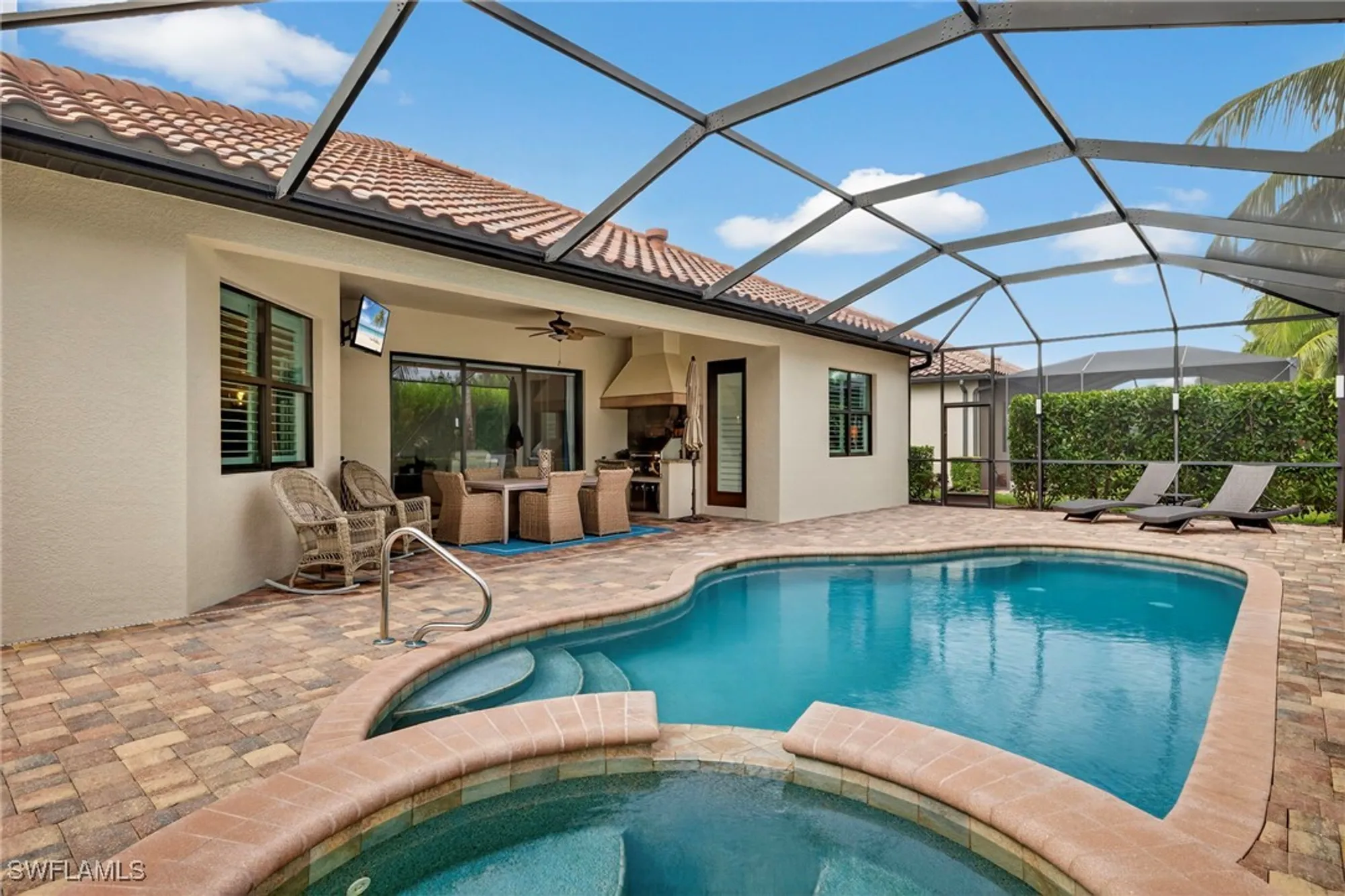 Property Slideshow image 34 of 49 | 9352 vercelli ct, Naples, FL, 34113