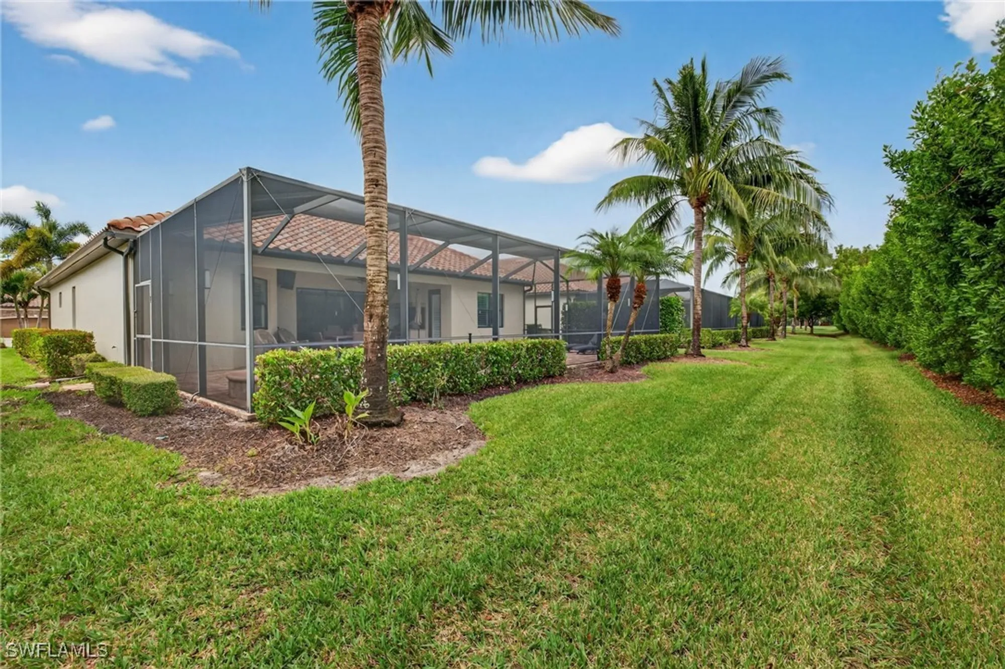 Property Slideshow image 38 of 49 | 9352 vercelli ct, Naples, FL, 34113