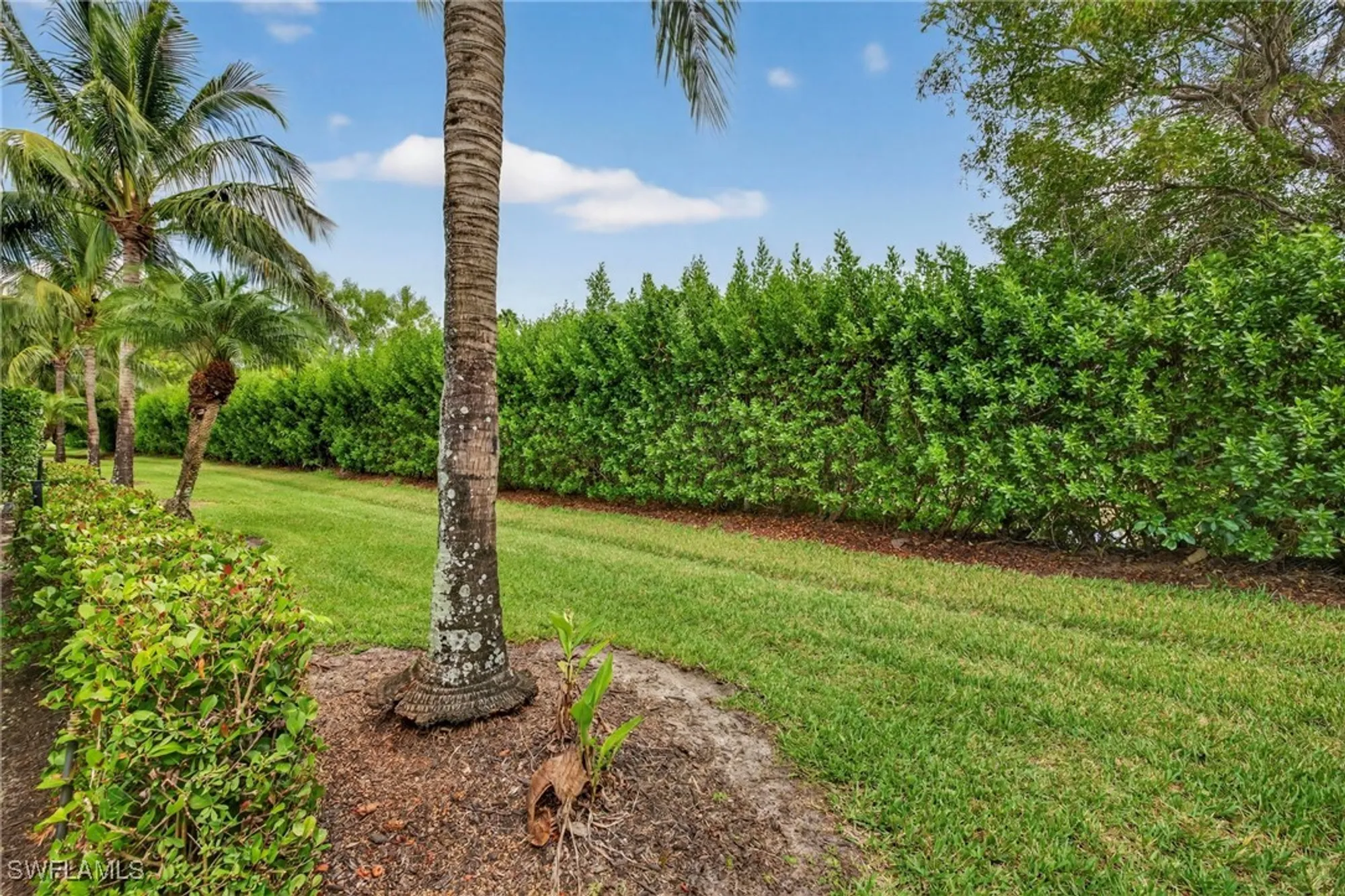 Property Slideshow image 39 of 49 | 9352 vercelli ct, Naples, FL, 34113