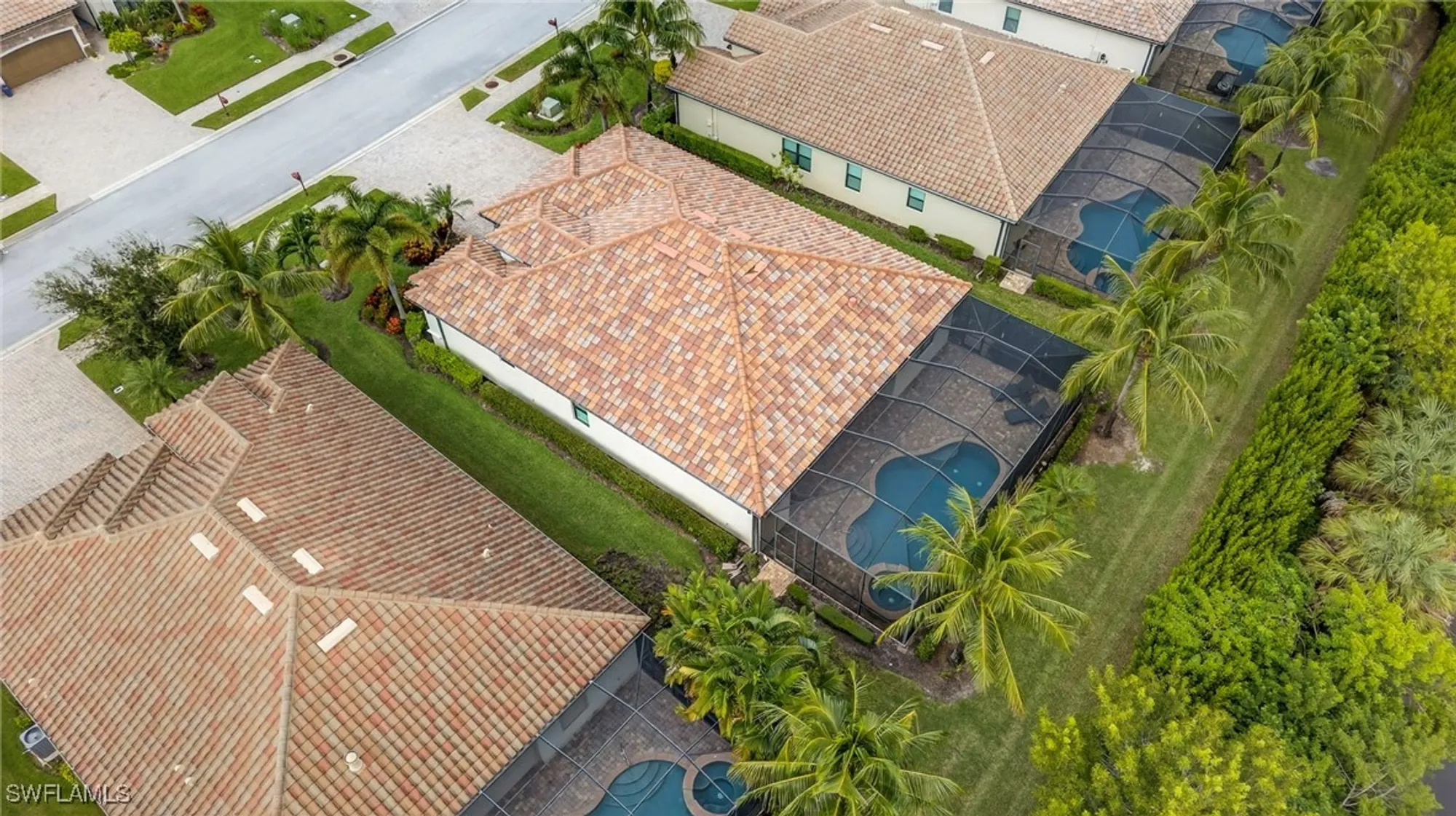 Property Slideshow image 45 of 49 | 9352 vercelli ct, Naples, FL, 34113