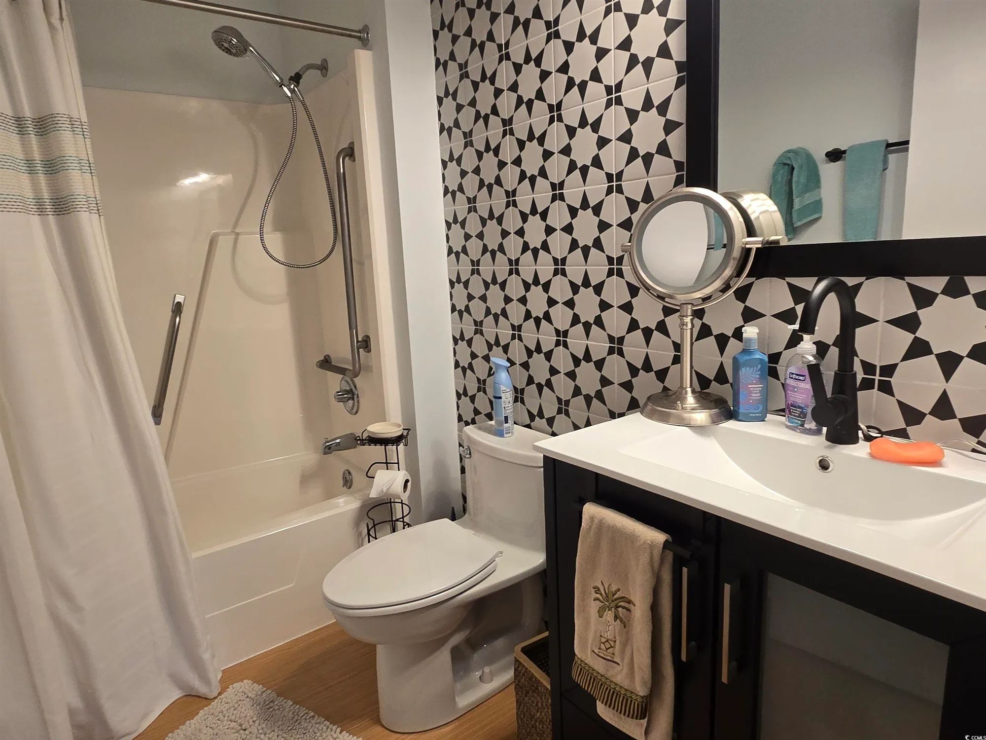 Property Slideshow image 12 of 21 | 5001 little river rd e108, Myrtle Beach, SC, 29577