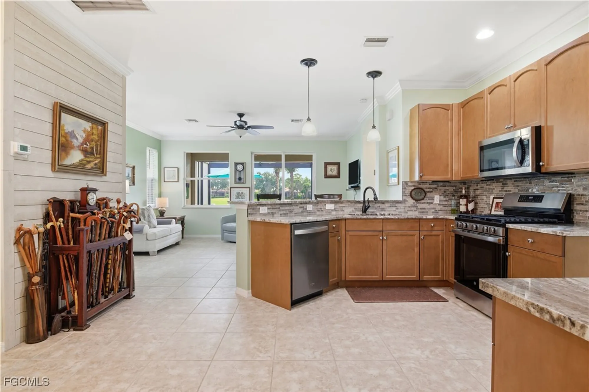 Property Slideshow image 7 of 32 | 9323 aviano dr, Fort Myers, FL, 33913