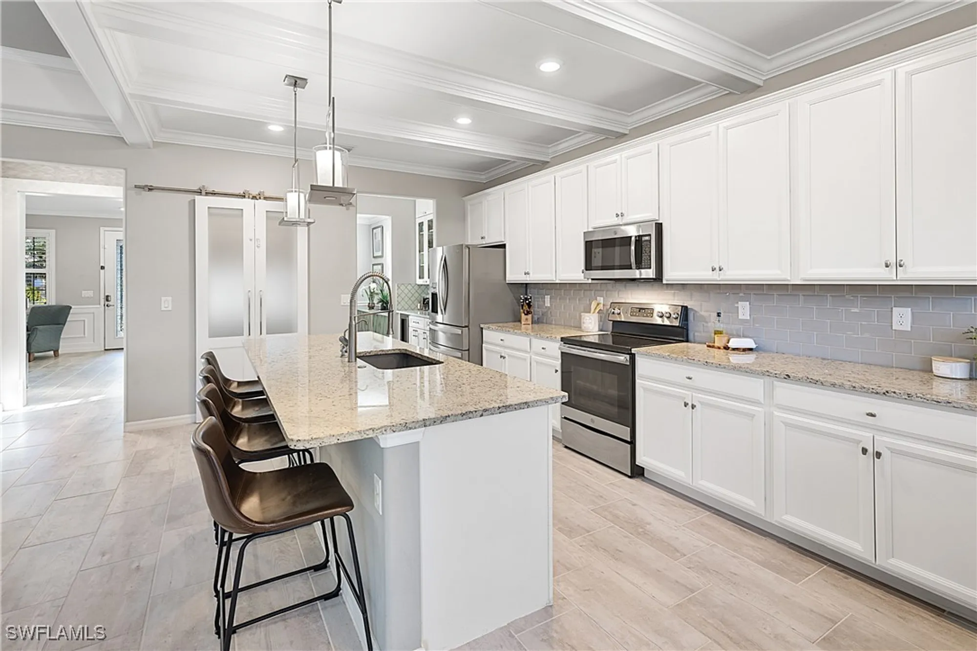 Property Slideshow image 17 of 50 | 17425 newberry ln, Estero, FL, 33928