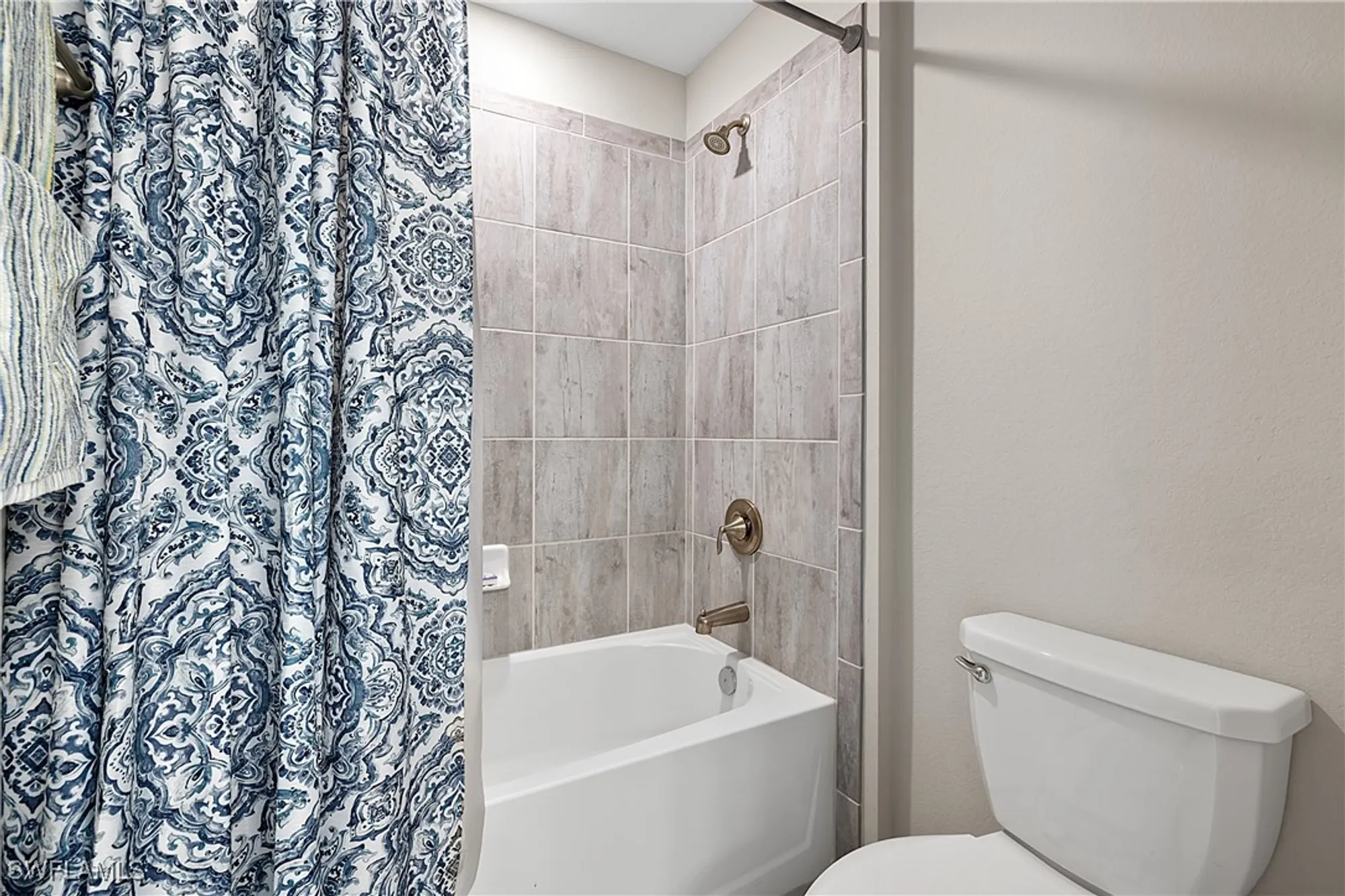 Property Slideshow image 44 of 50 | 17425 newberry ln, Estero, FL, 33928