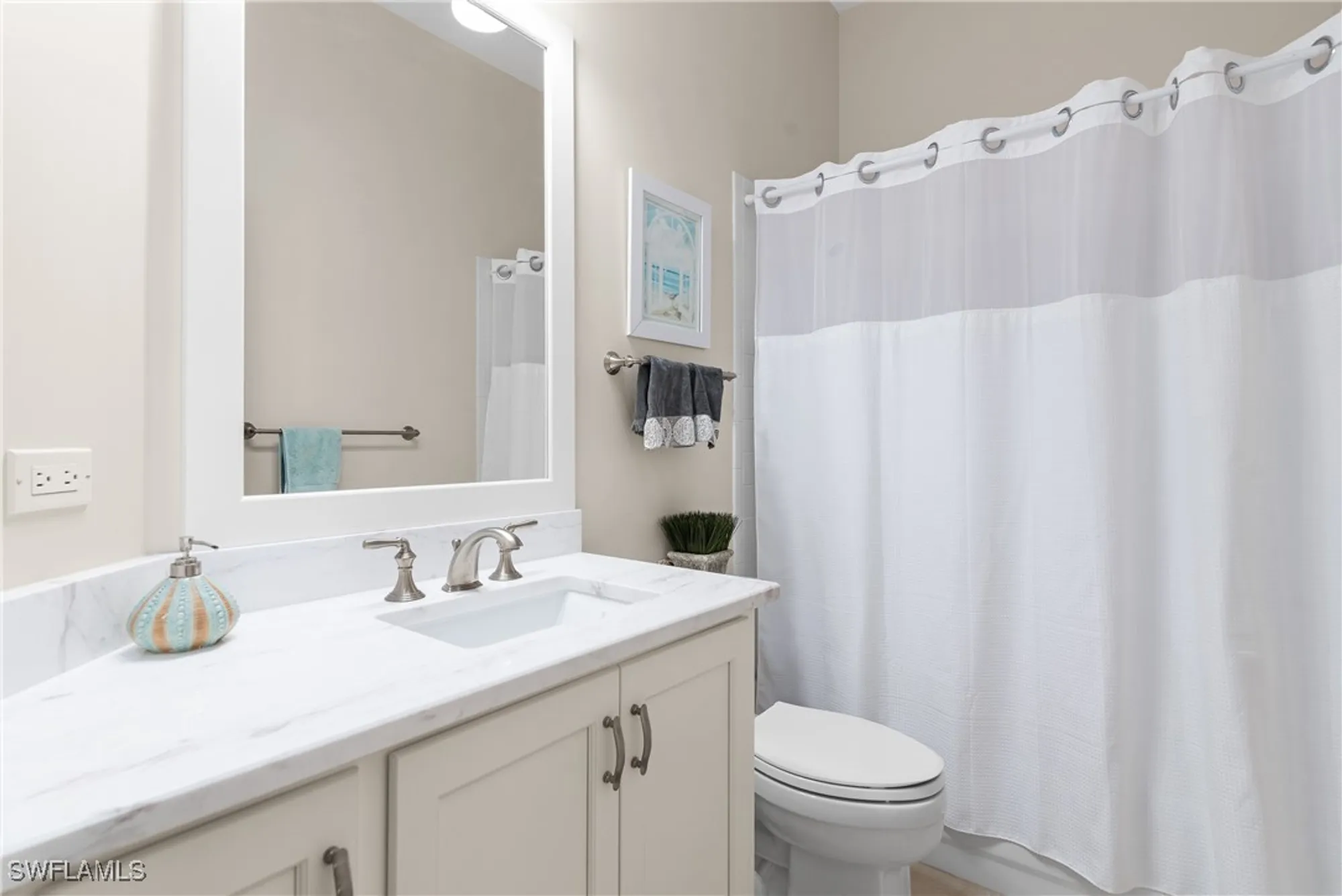 Property Slideshow image 15 of 23 | 27057 shell ridge cir, Bonita Springs, FL, 34134