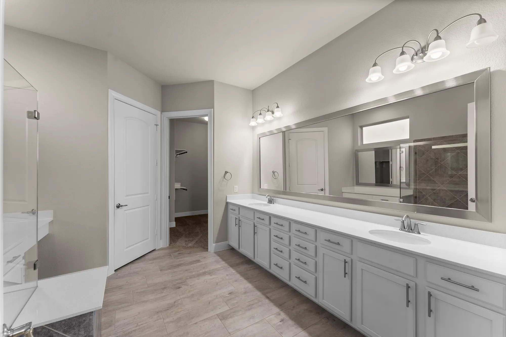 Property Slideshow image 19 of 50 | 349 kerry bog ln, Spring, TX, 77382