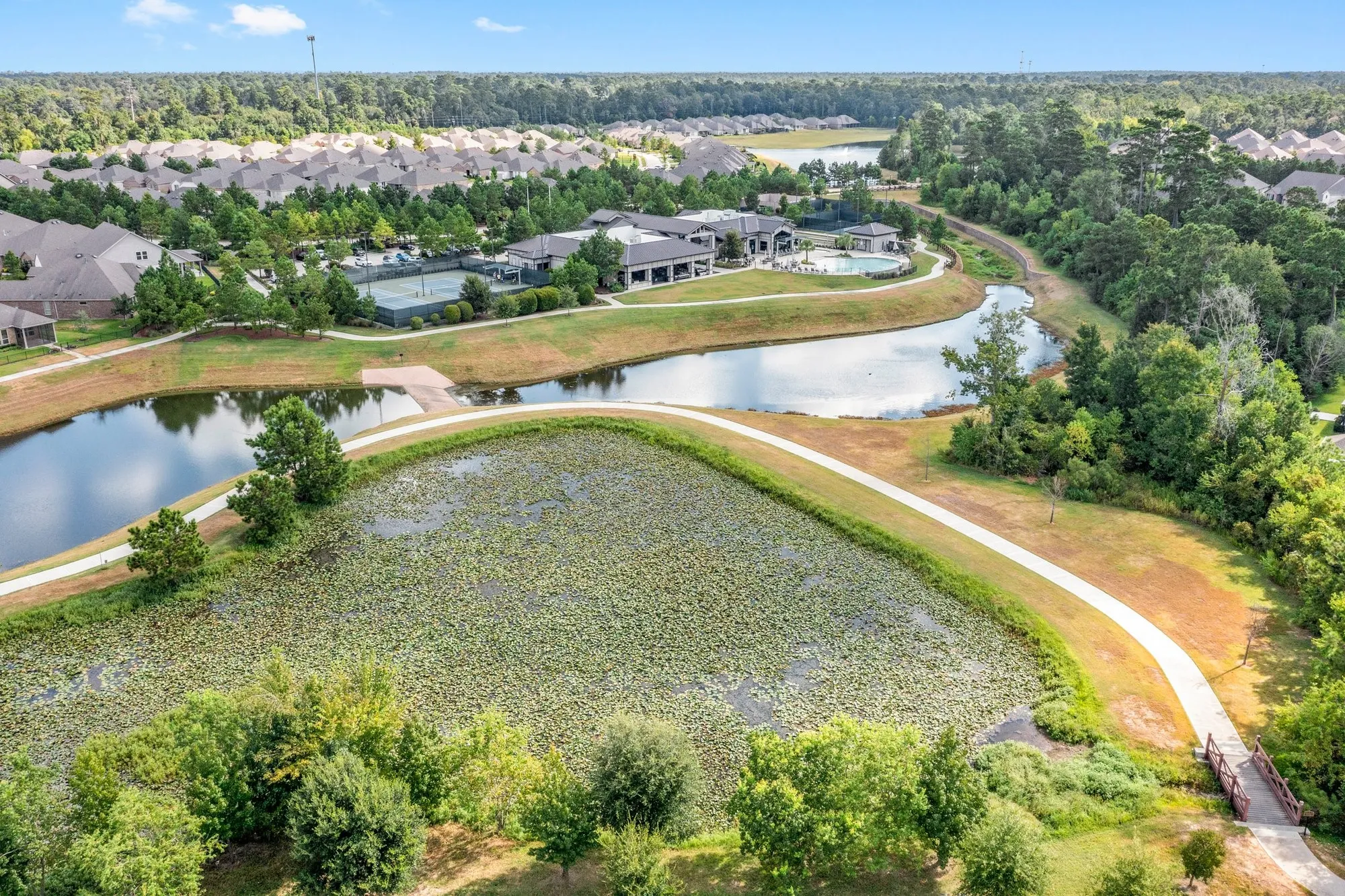 Property Slideshow image 47 of 50 | 349 kerry bog ln, The Woodlands, TX, 77382