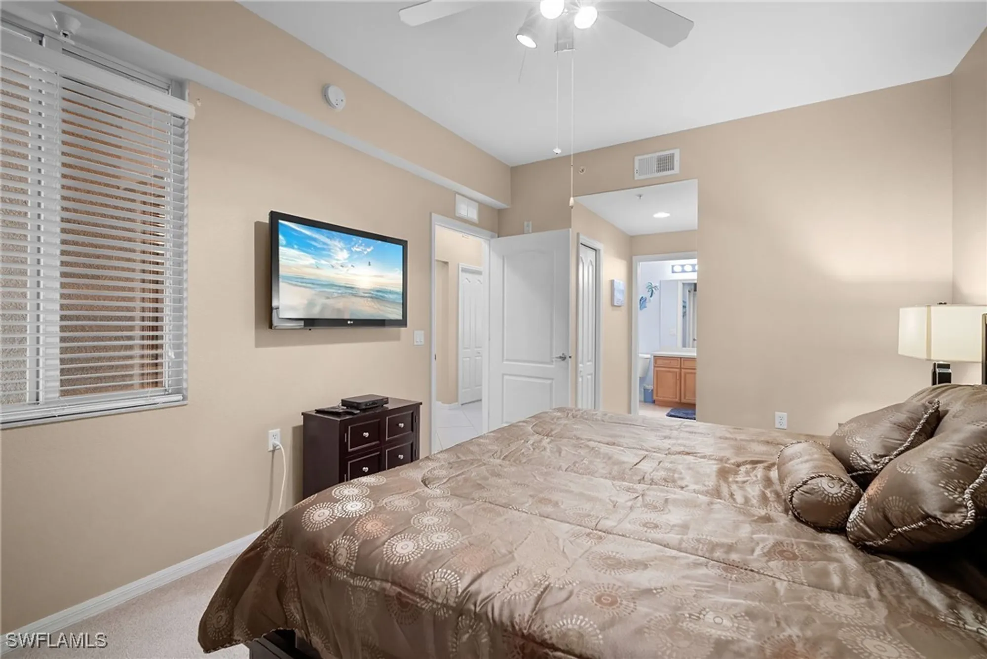 Property Slideshow image 5 of 34 | 10285 heritage bay blvd apt 817, Naples, FL, 34120