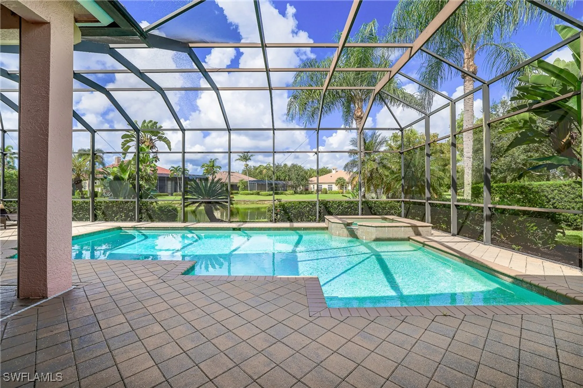 Property Slideshow image 21 of 32 | 425 terracina ct, Naples, FL, 34119