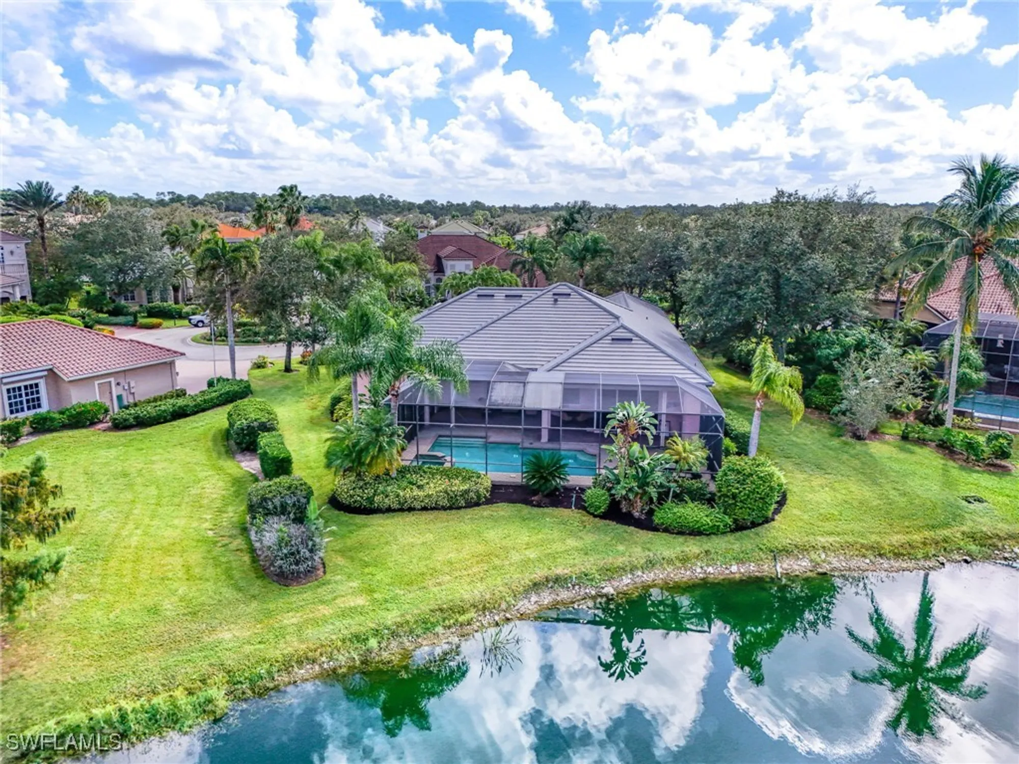 Property Slideshow image 30 of 32 | 425 terracina ct, Naples, FL, 34119