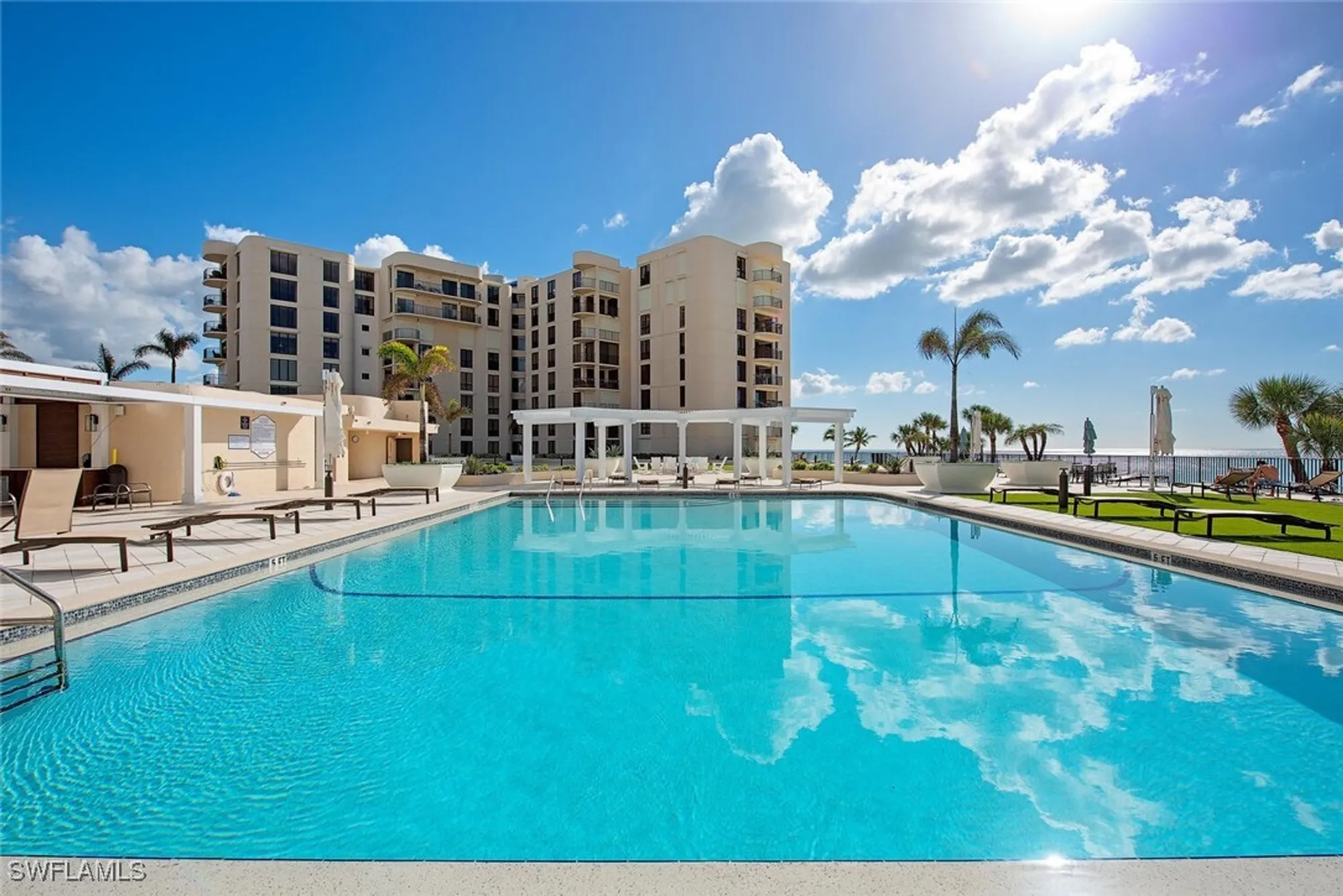 Property Slideshow image 17 of 18 | 3115 gulf shore blvd 706s, Naples, FL, 34103