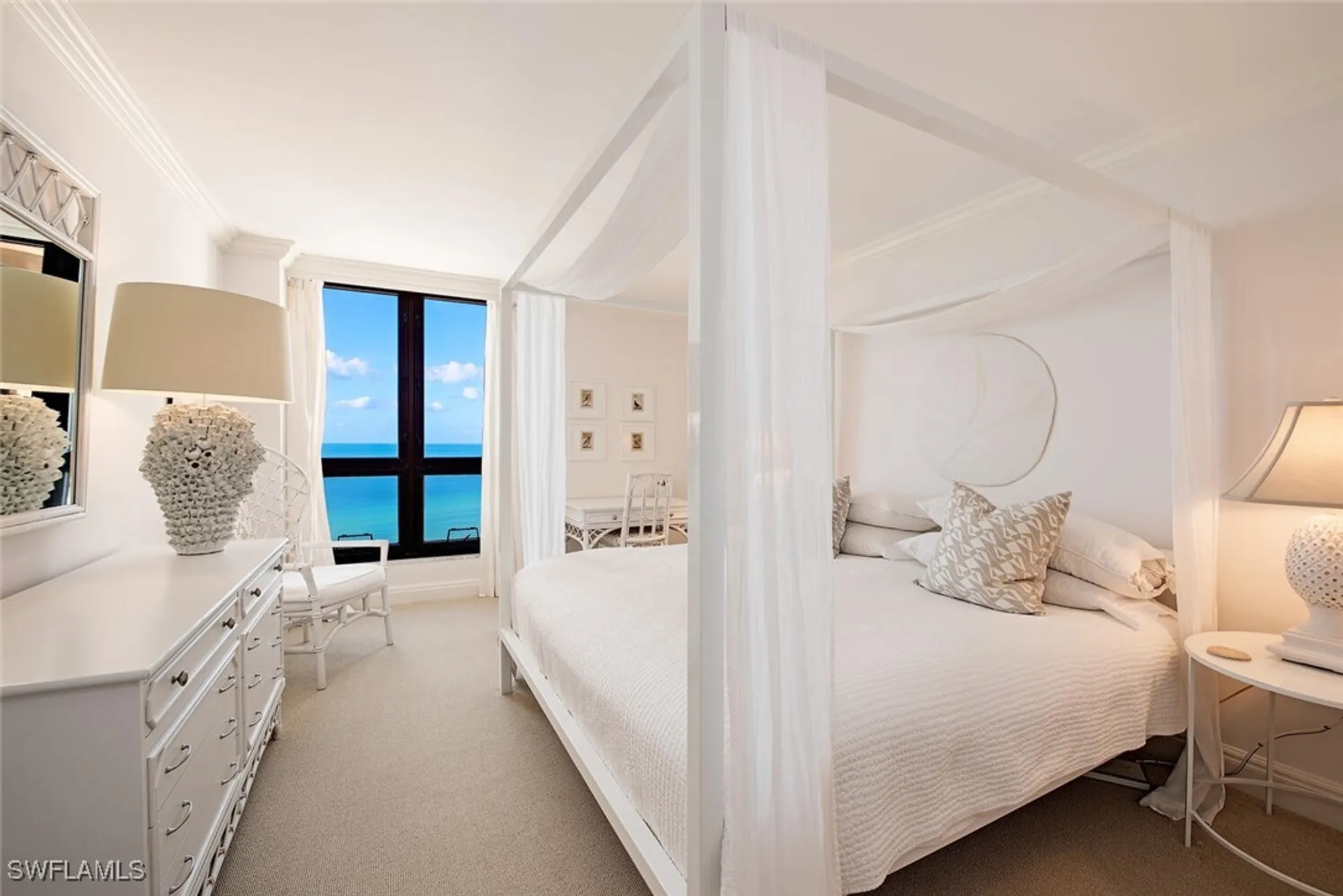 Property Slideshow image 6 of 18 | 3115 gulf shore blvd 706s, Naples, FL, 34103