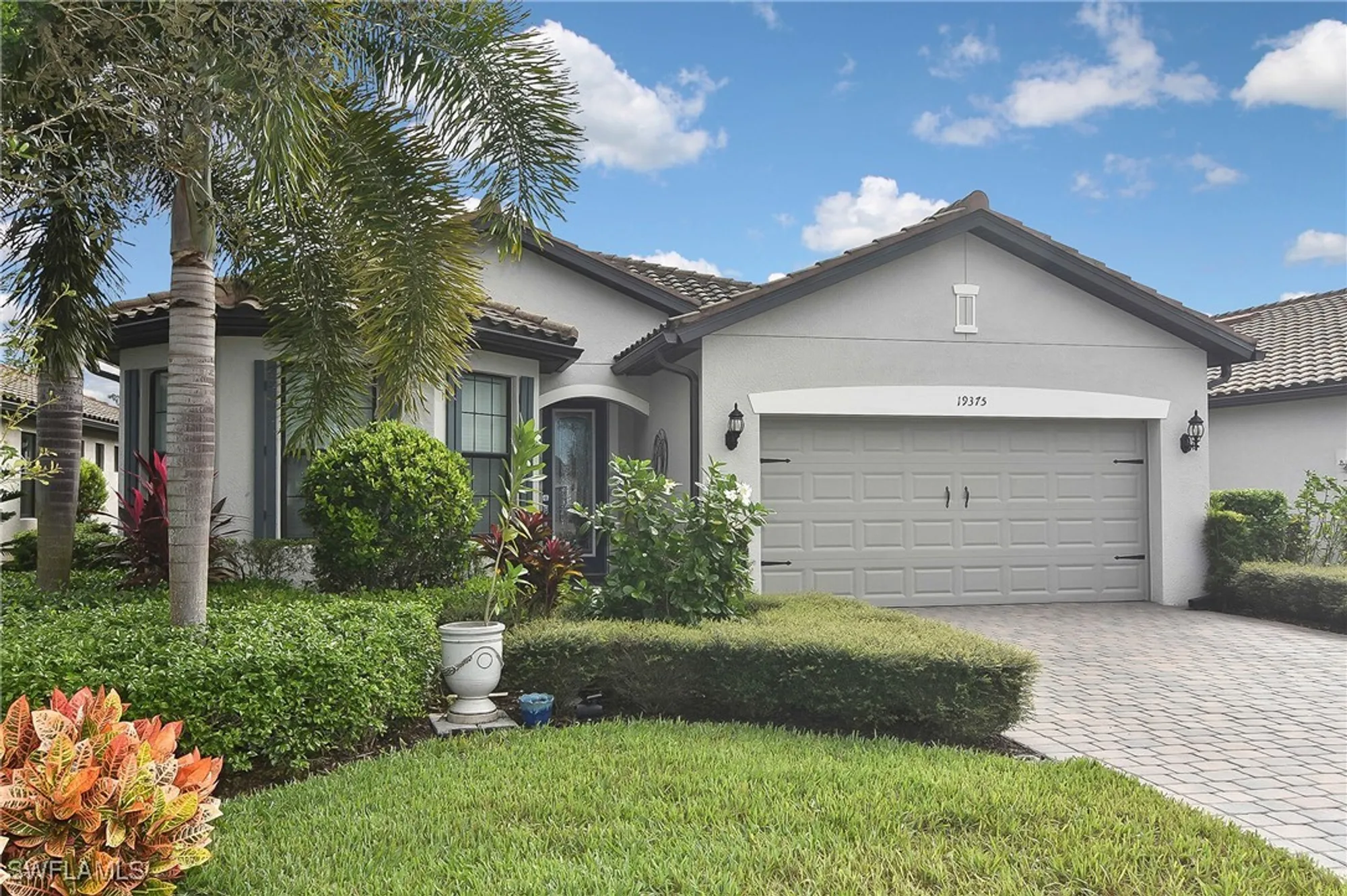 Property Slideshow image 6 of 50 | 19375 elston way, Estero, FL, 33928