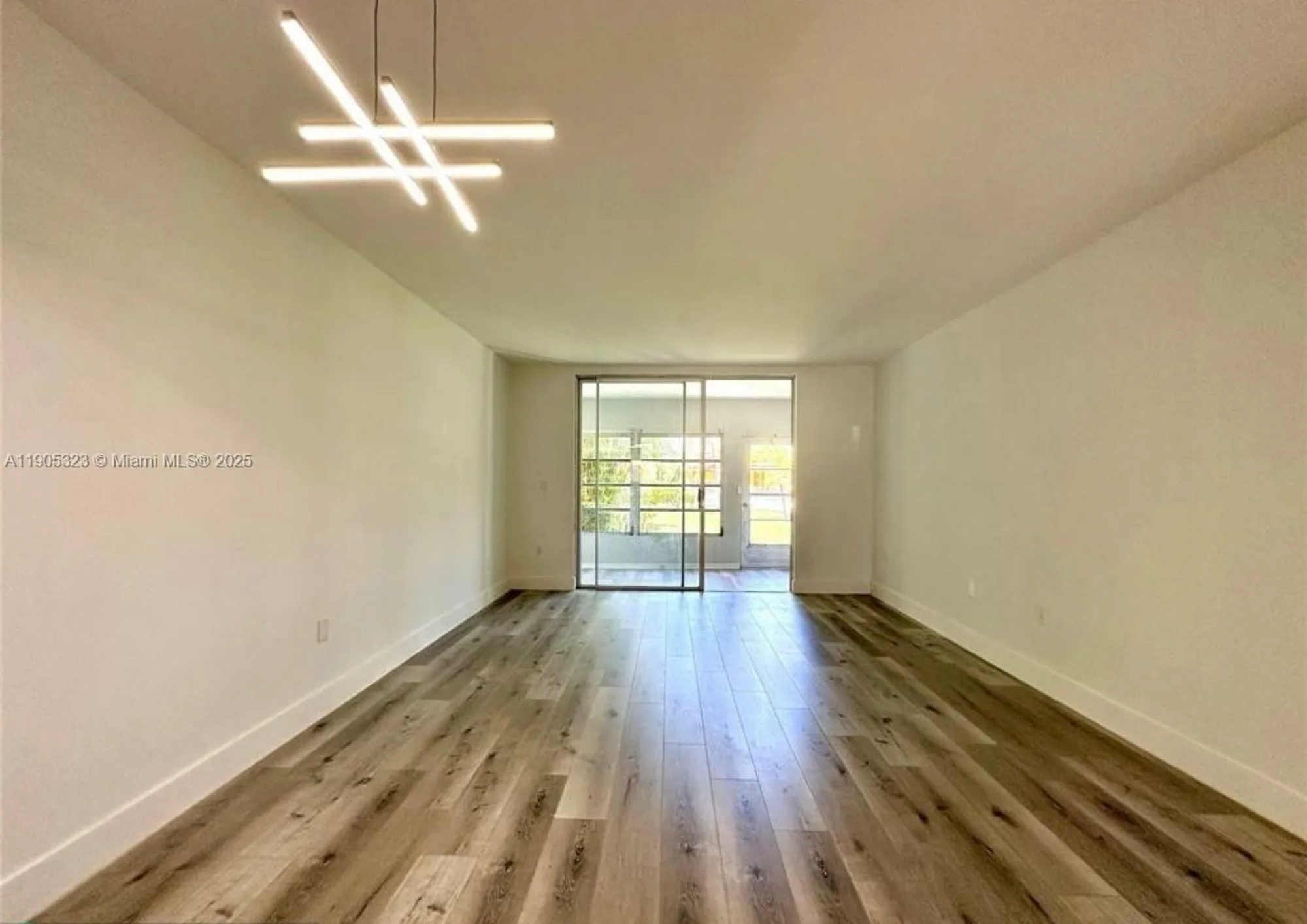 Property Slideshow image 3 of 12 | 6750 royal palm blvd 110e, Margate, FL, 33063